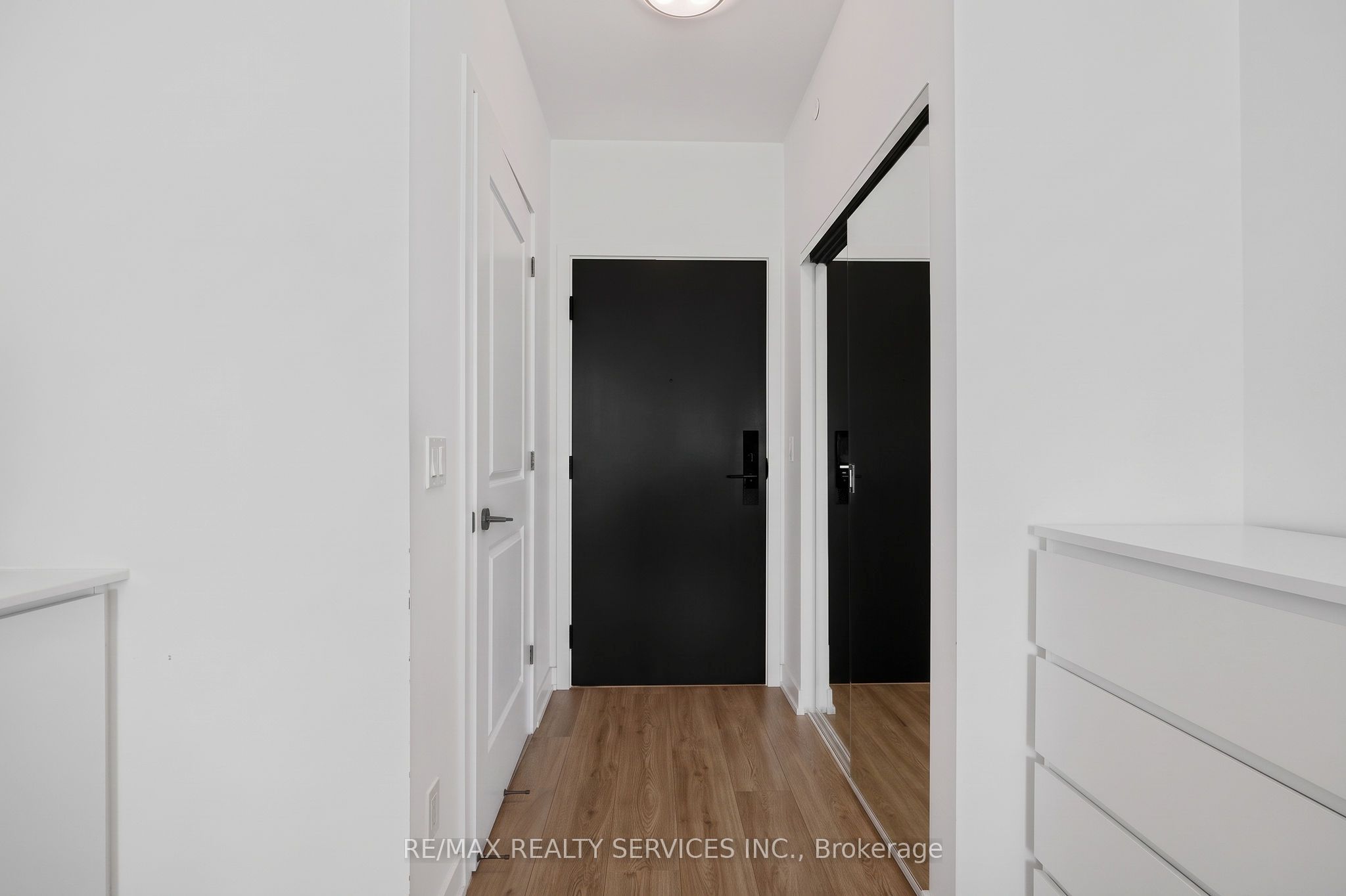 Unit 1304 - 345 Wheat Boom Drive, Oakville 5