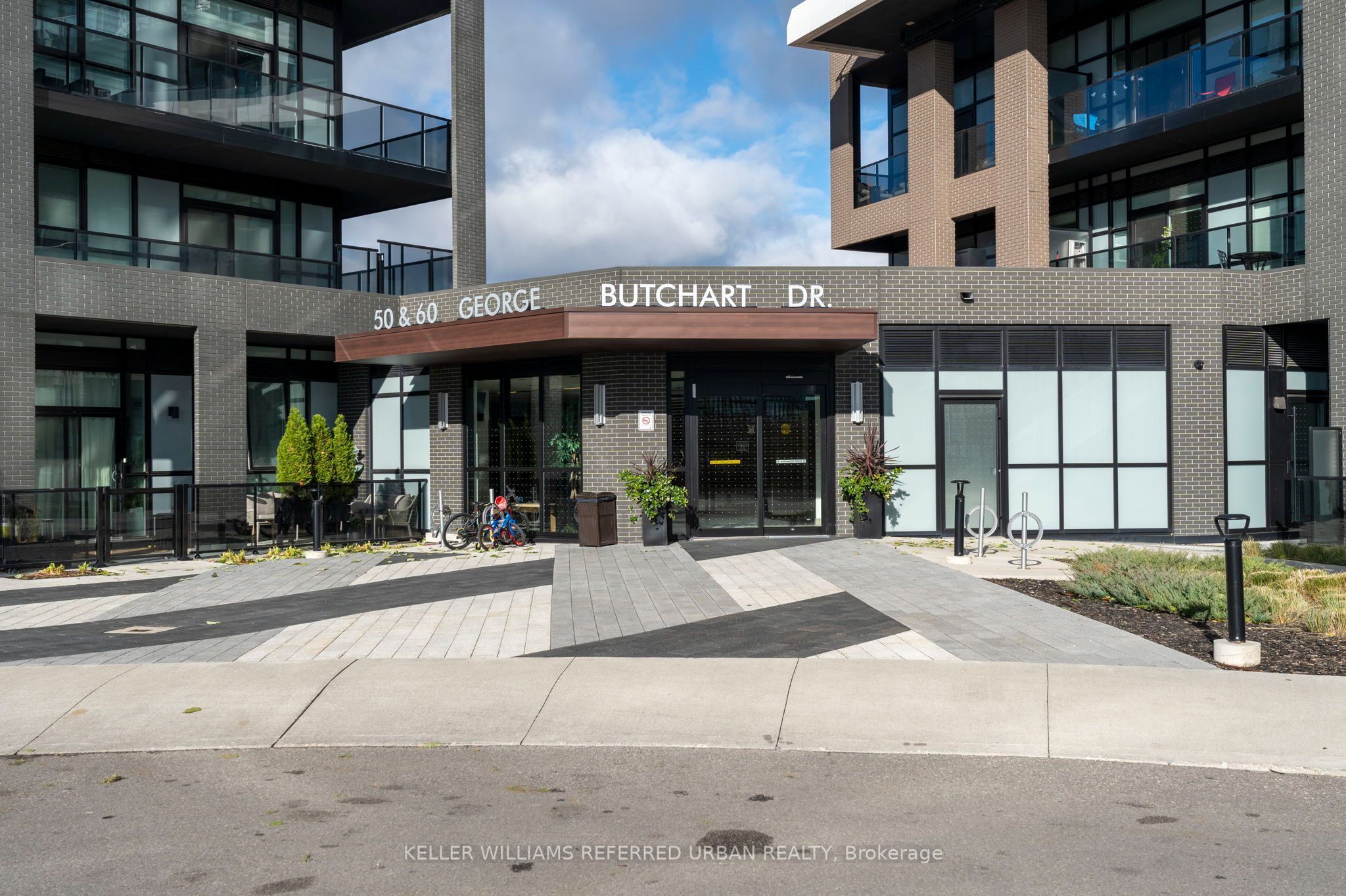 Unit 919 - 50 George Butchart Drive, North York 4
