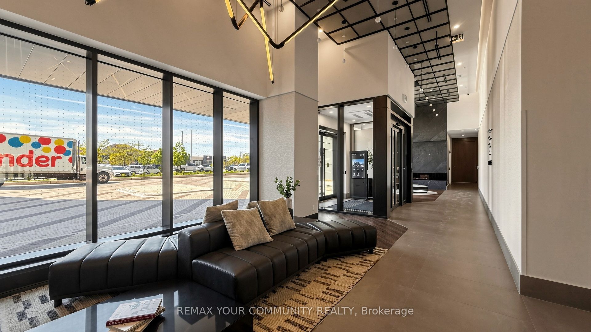 Unit 1104 - 1007 The Queensway Avenue, Etobicoke 3