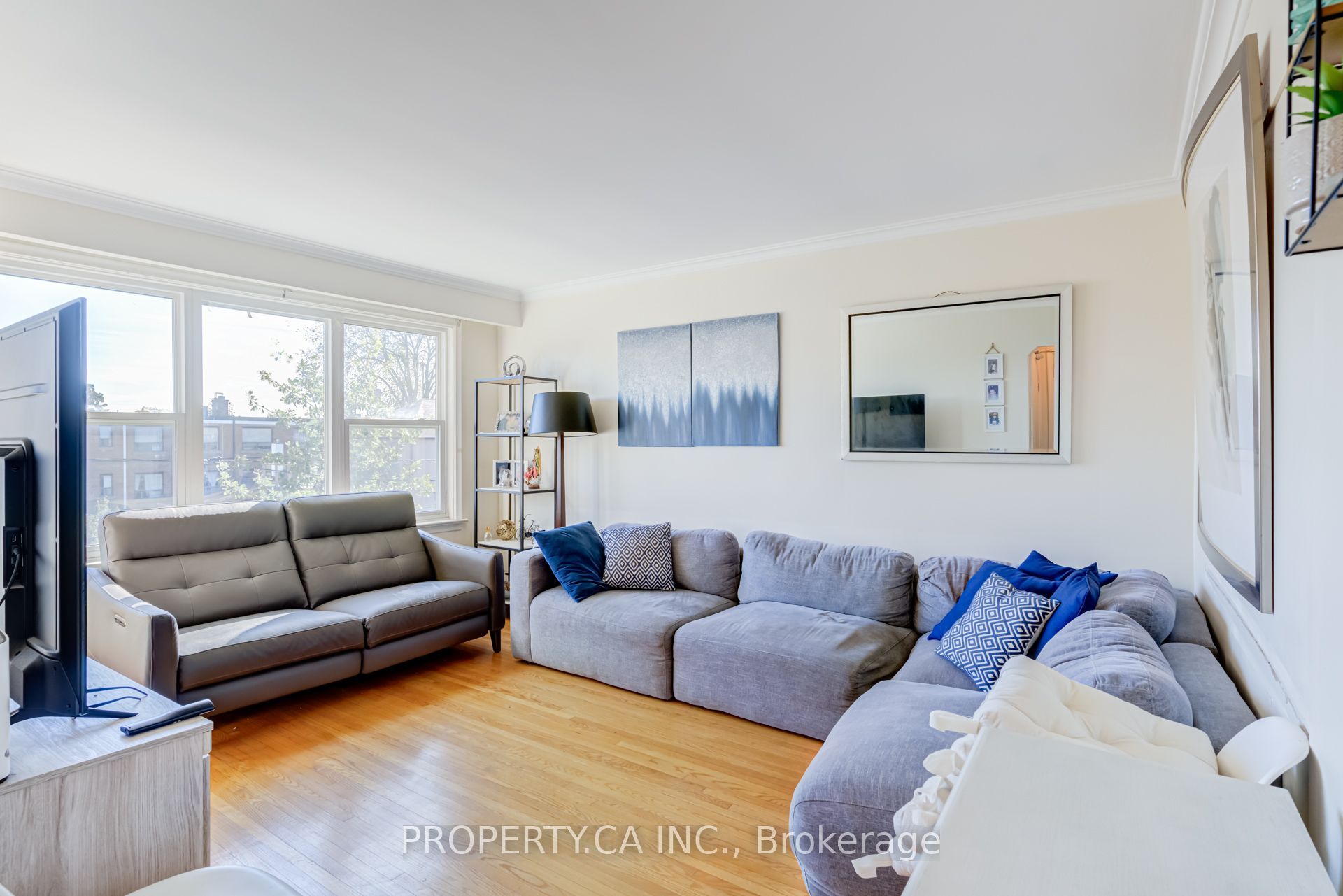 Unit 3 - 606 Harvie Avenue, Toronto 2