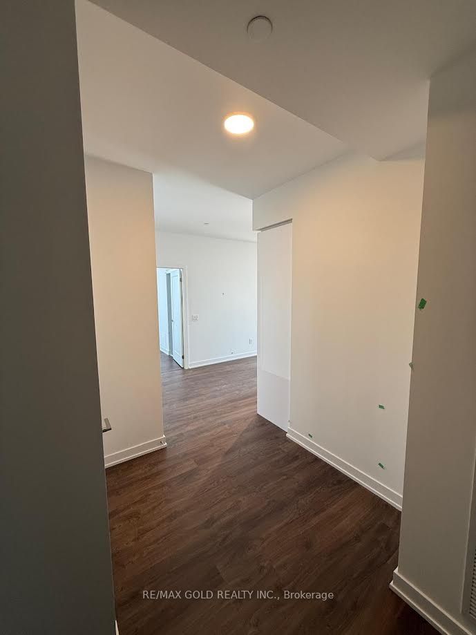 Unit 2502 - 5105 Hurontario Street, Mississauga 2