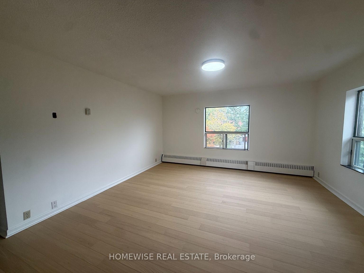 Unit 301 - 5 High Park Boulevard, Toronto 5