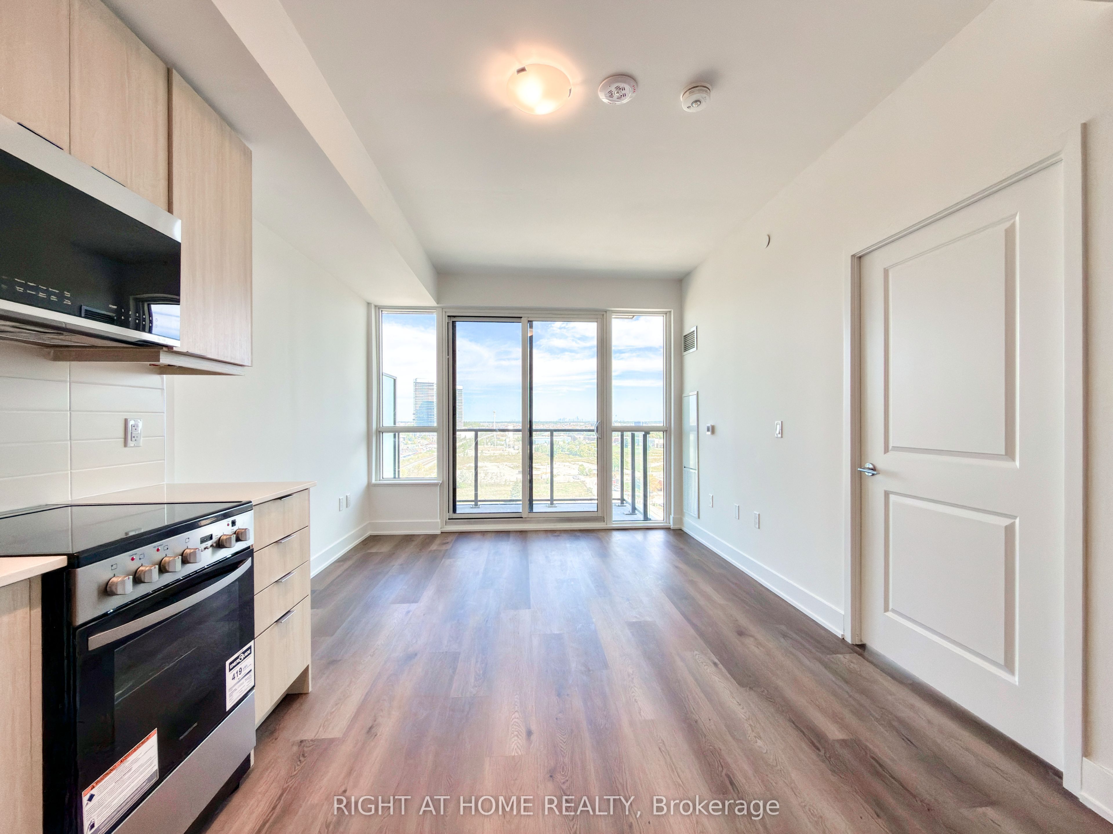 Unit 1202B - 125 Nipissing Road, Milton 2