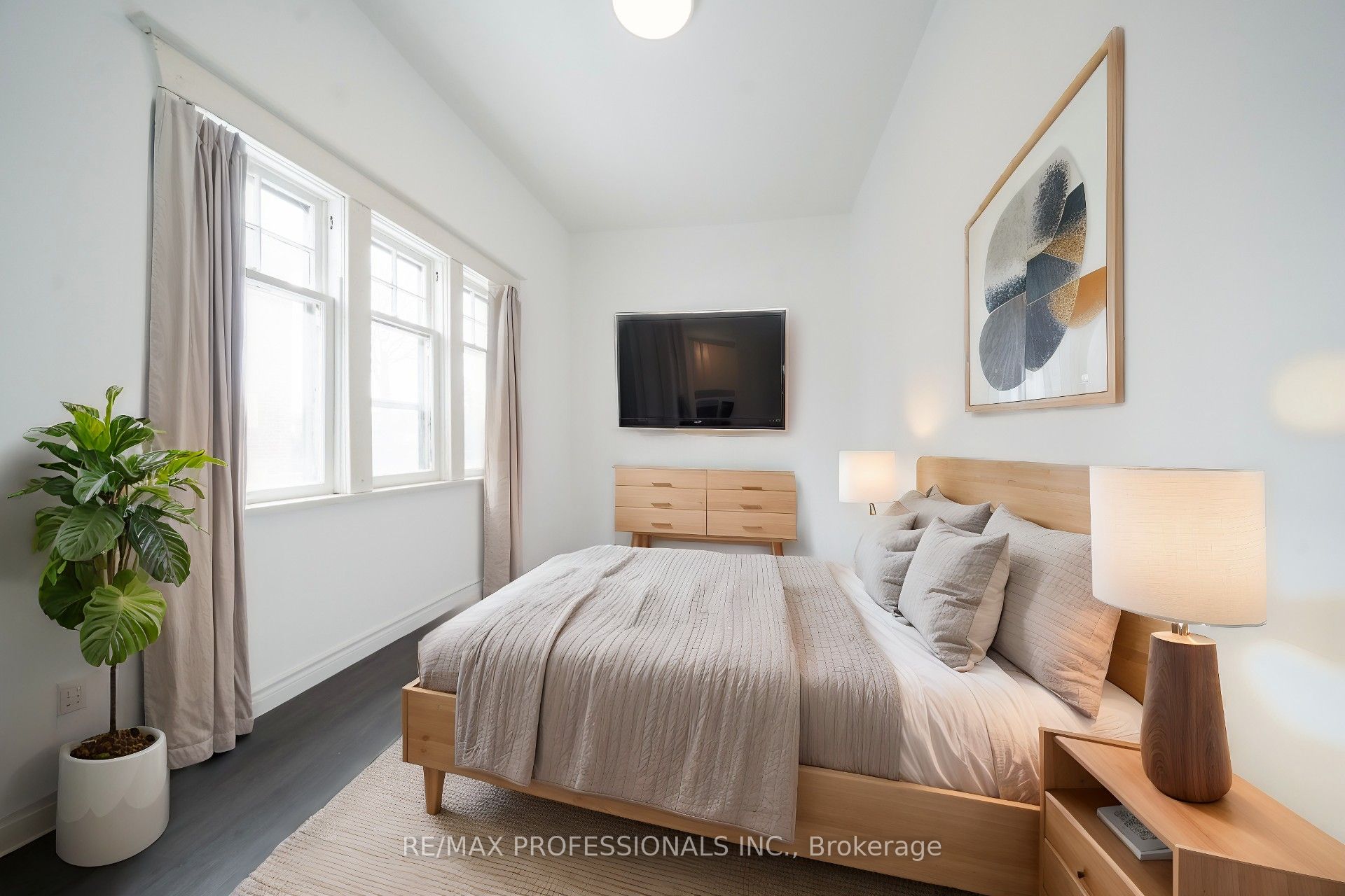Unit MAIN - 174 Thirtieth Street, Etobicoke 2