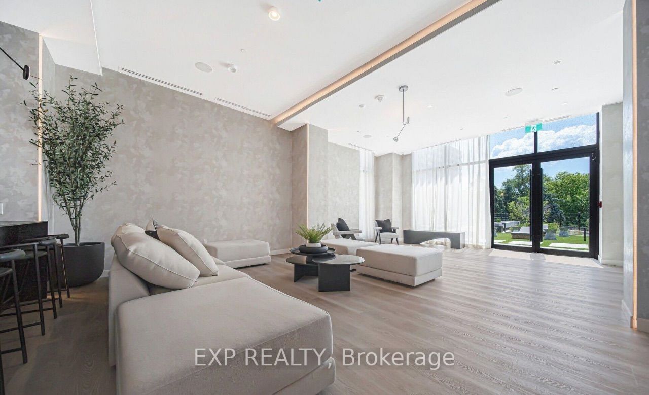 Unit 505 - 86 Dundas Street, Mississauga 2