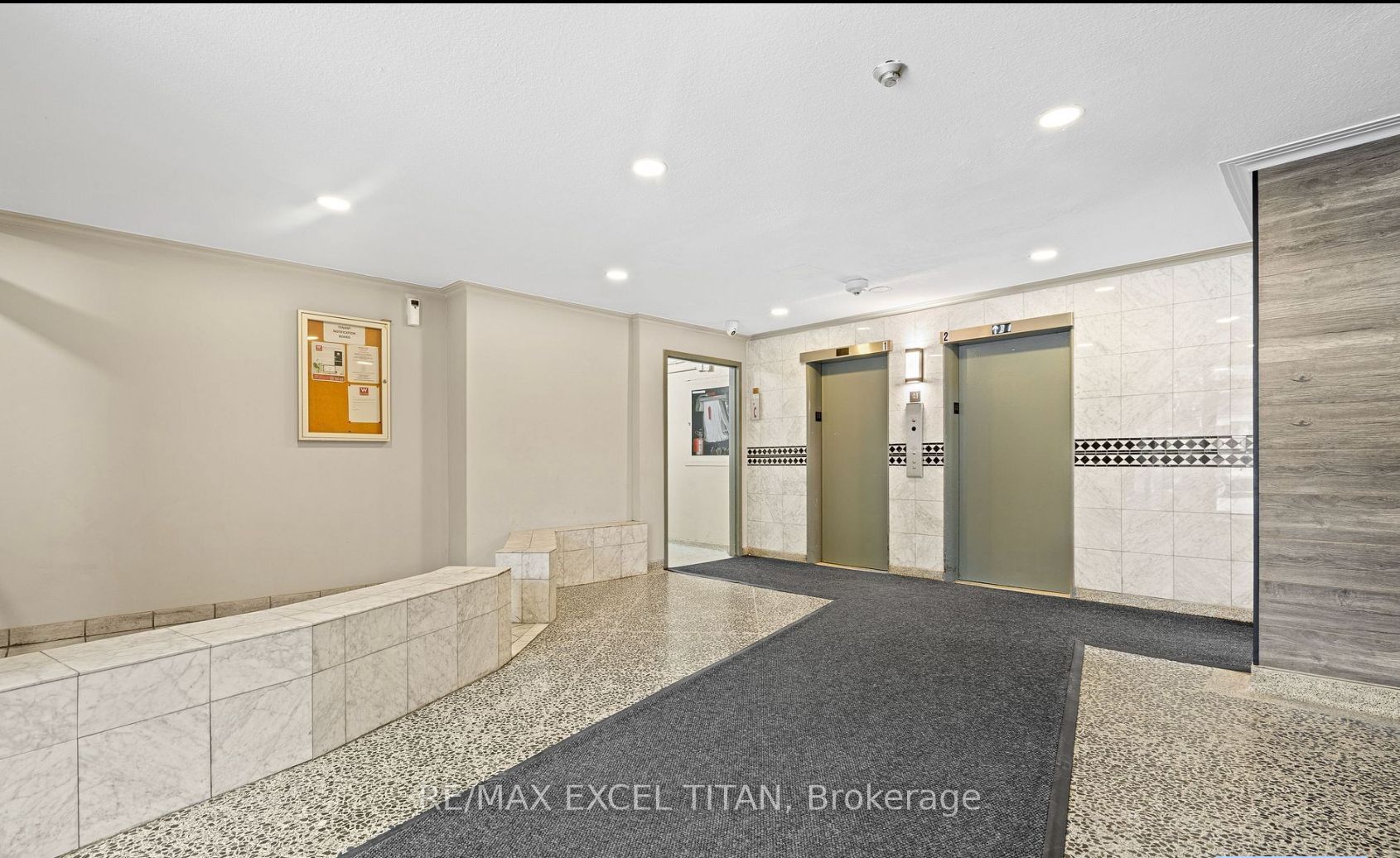 Unit 204 - 2255 Weston Road, Toronto 2