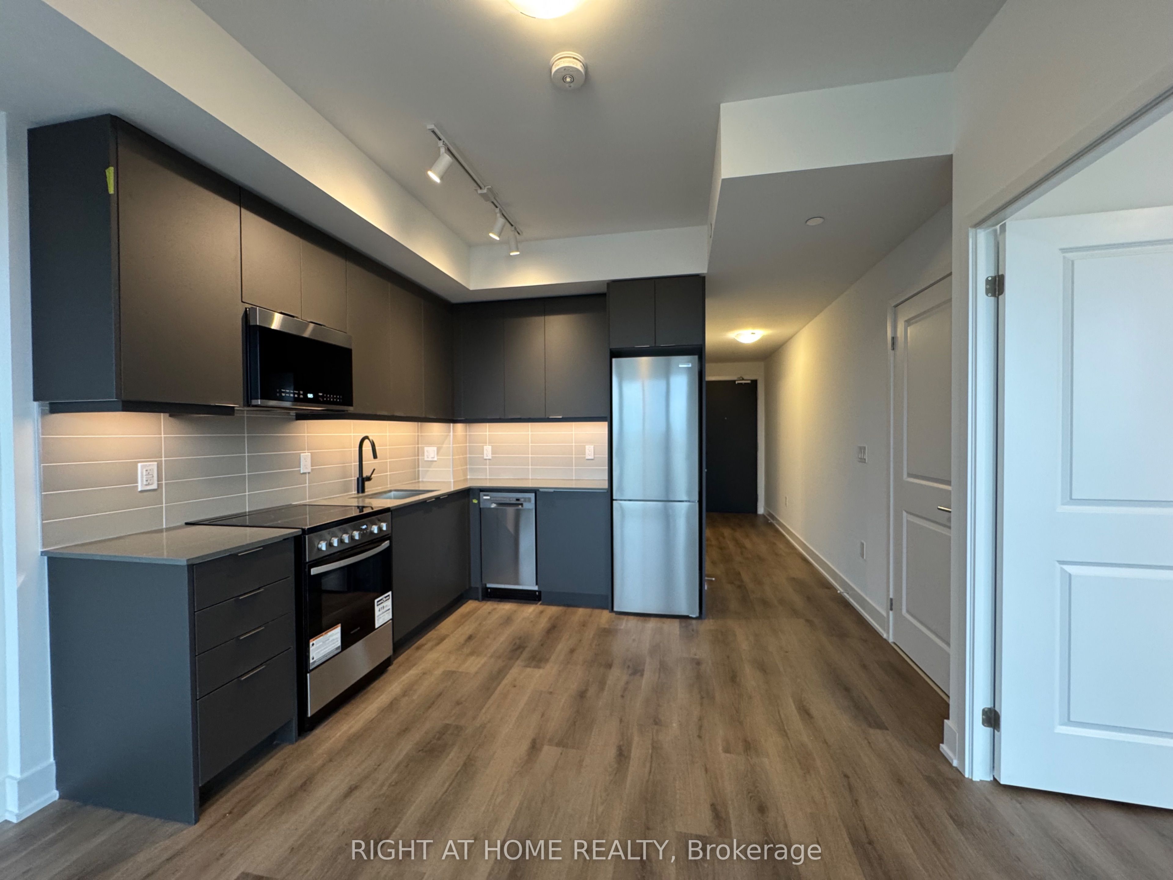 Unit 1711A - 115 Nipissing Road N, Milton 5