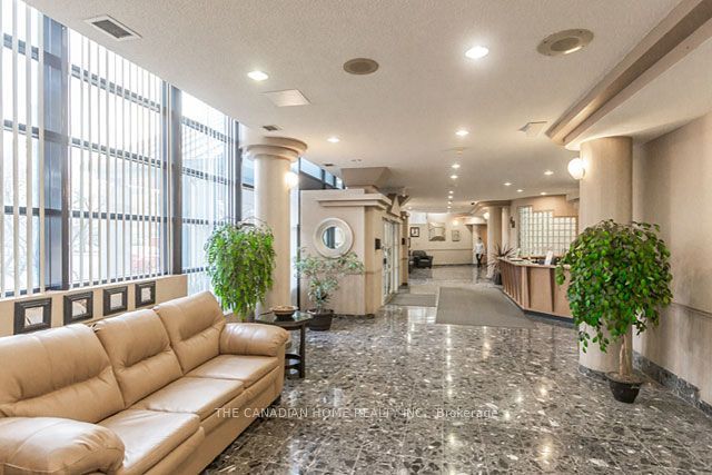 Unit 1418 - 35 Trailwood Drive, Mississauga 2