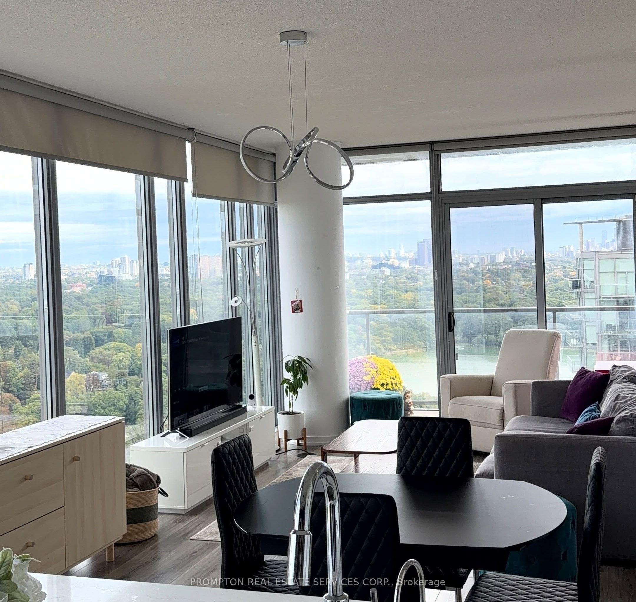Unit 3011 - 105 The Queensway, Toronto 3