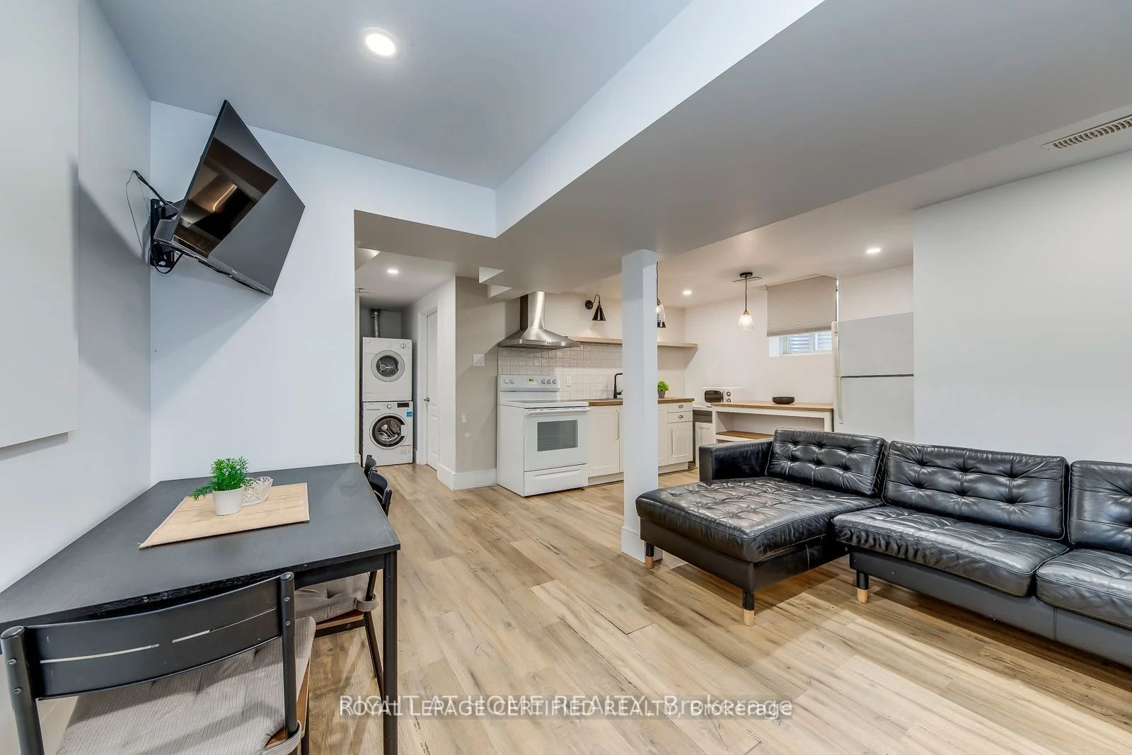 Unit Bsmt - 4230 Credit Pointe Drive, Mississauga 4