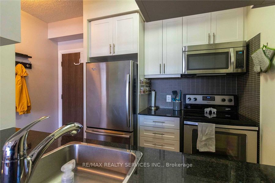 Unit 325 - 2 Eva Road, Etobicoke 4