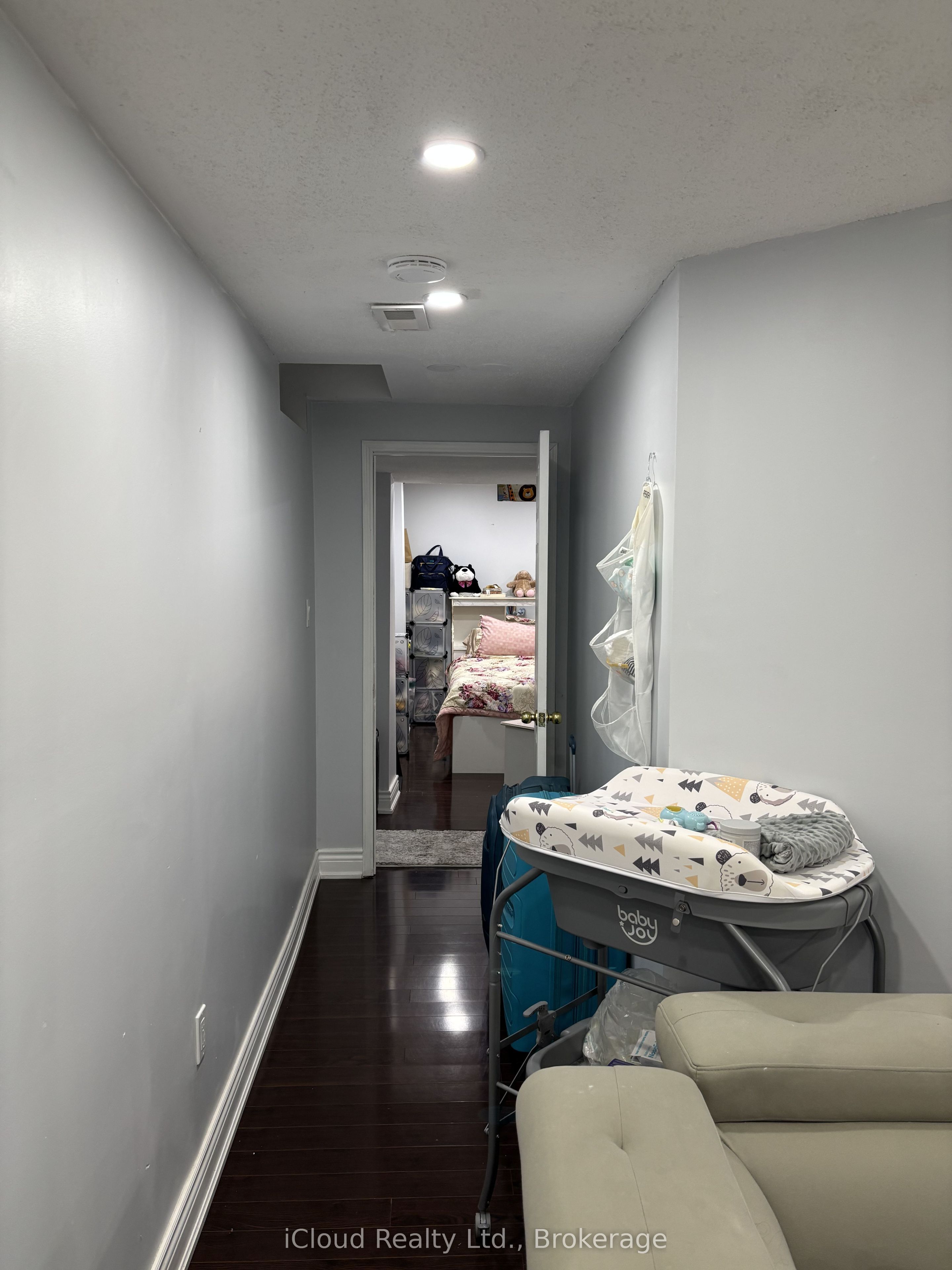 Unit Bsmt - 37 Duggan Drive, Brampton 5