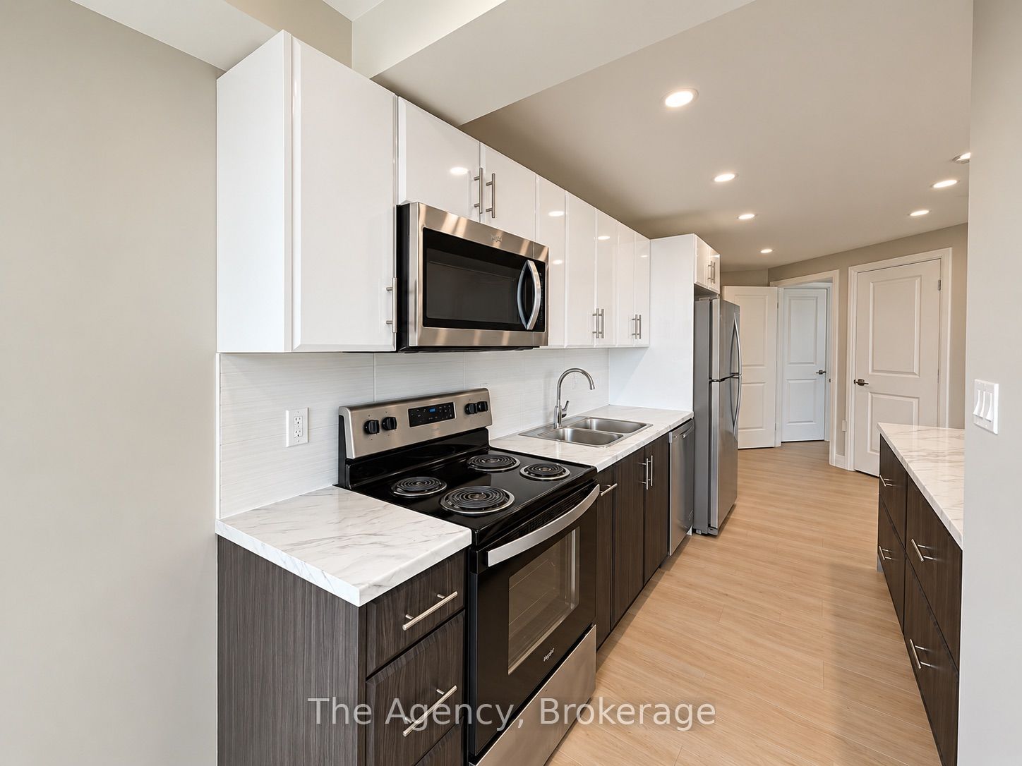 Unit 810 - 2200 Sherobee Road, Mississauga 5