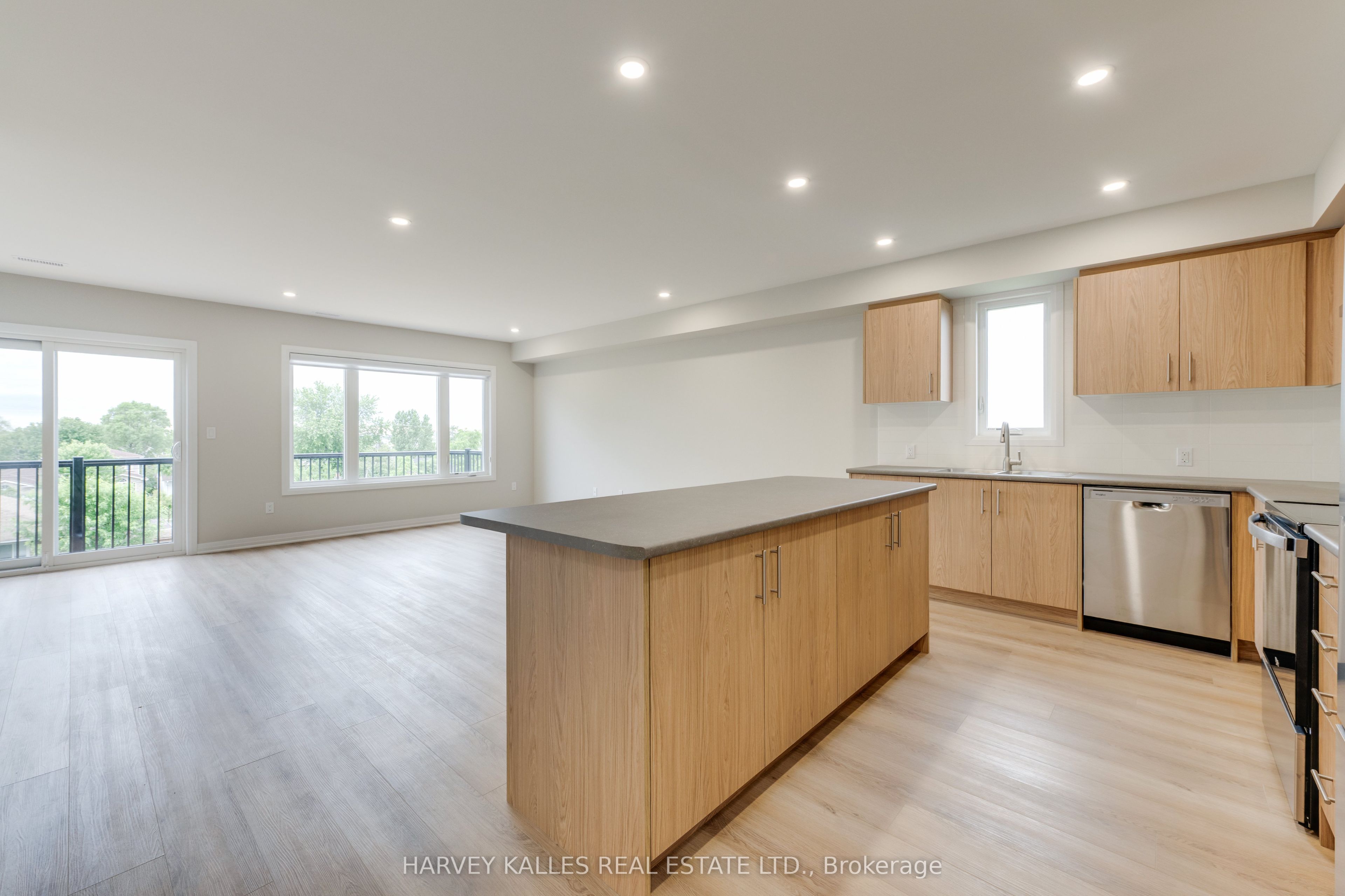 Unit 3rd Floor - 165 Spalding Road, North York 3