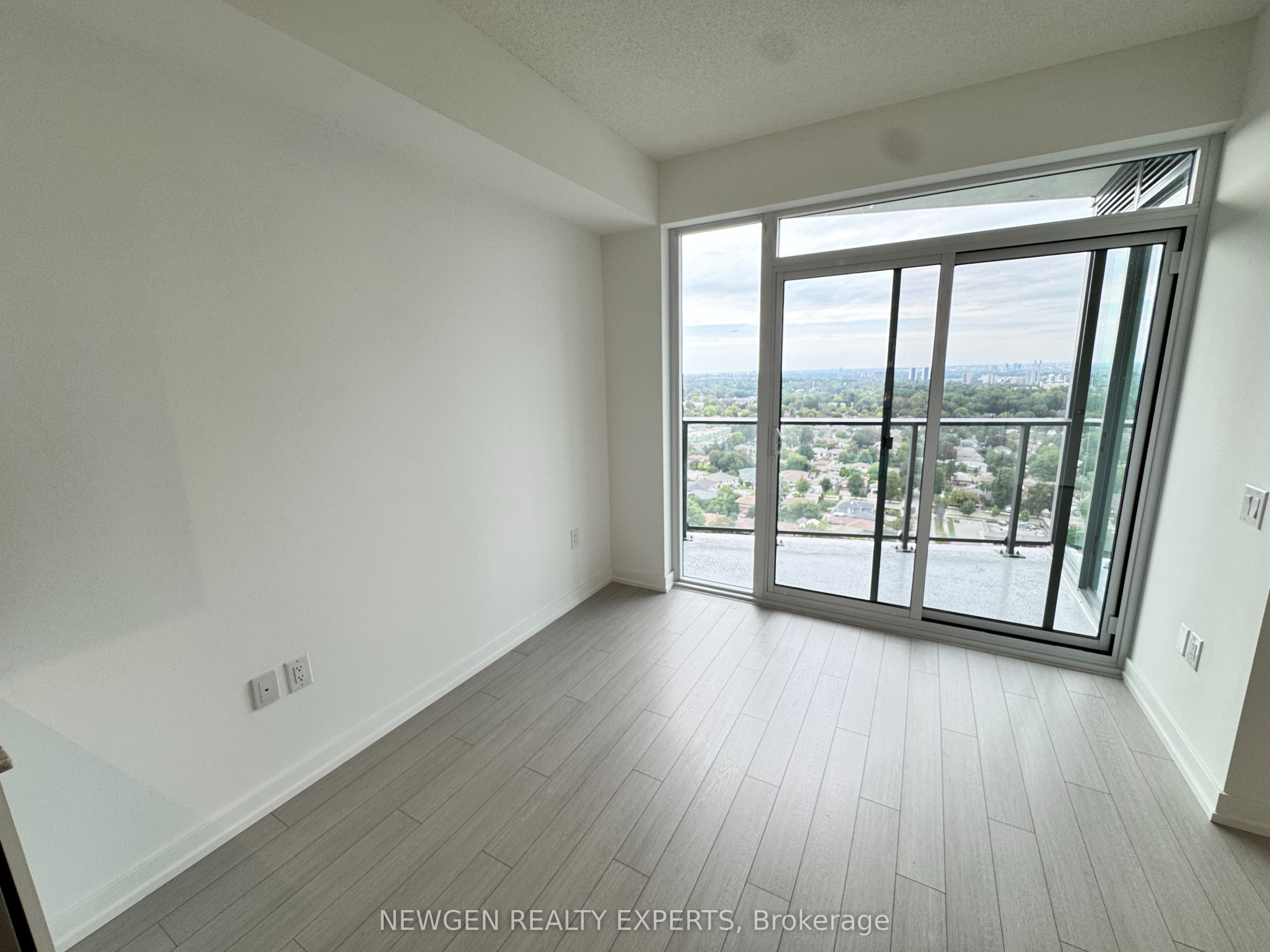 Unit 2103 - 4010 Eglinton Avenue W, Etobicoke 5
