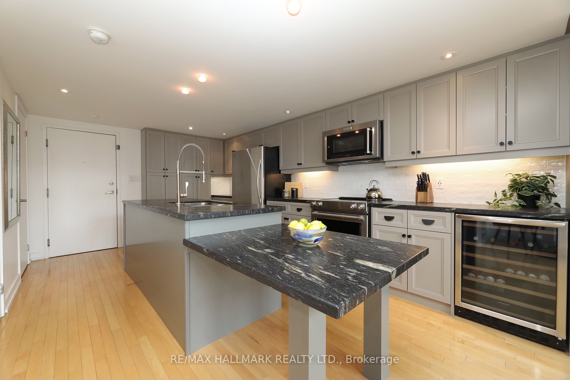 Unit 314 - 1100 Lansdowne Avenue, Toronto 4