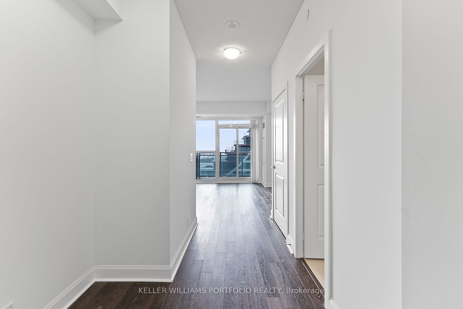 Unit 1011 - 33 Shore Breeze Drive, Etobicoke 2