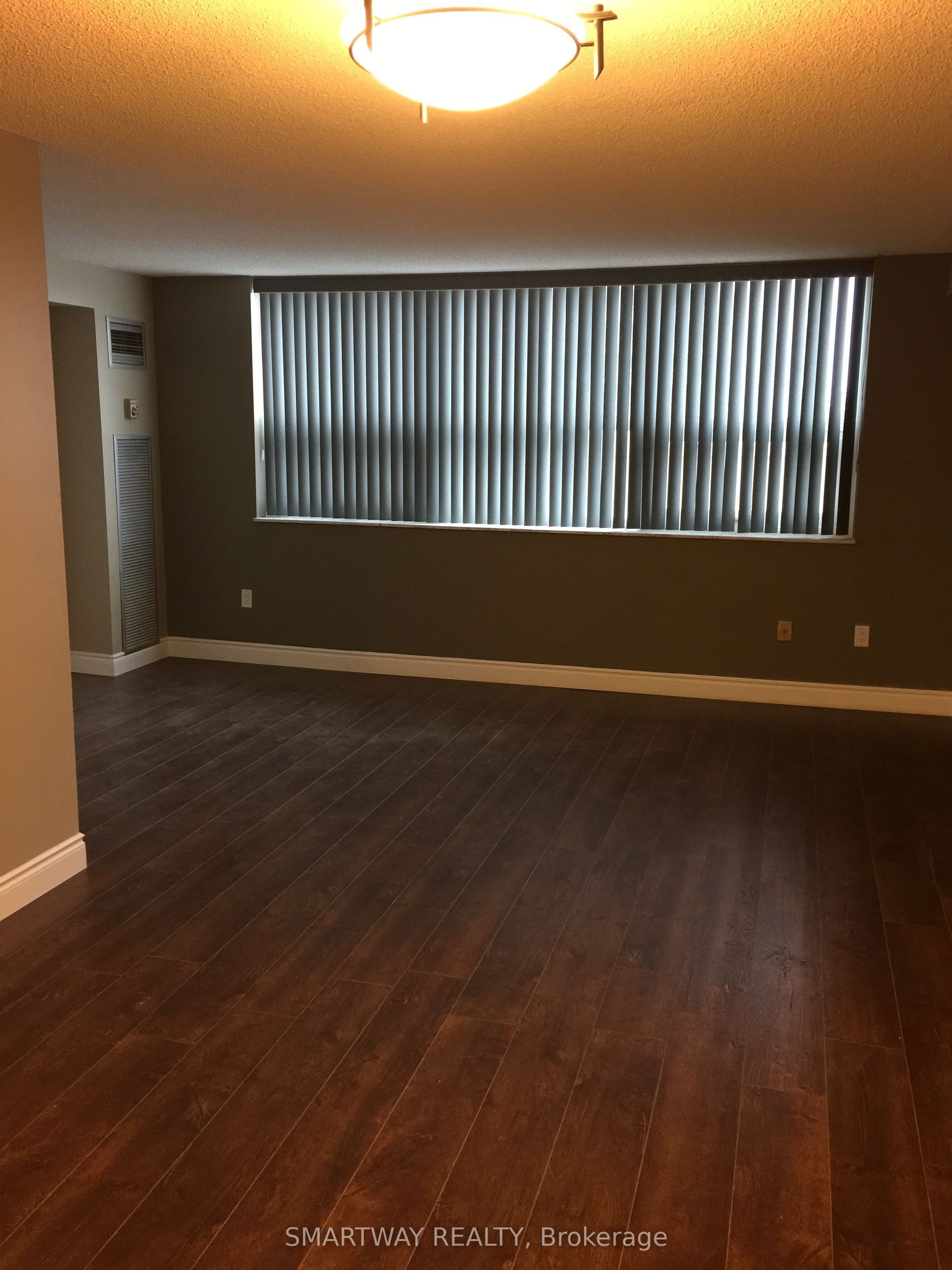 Unit 507 - 4 Lisa Street, Brampton 3