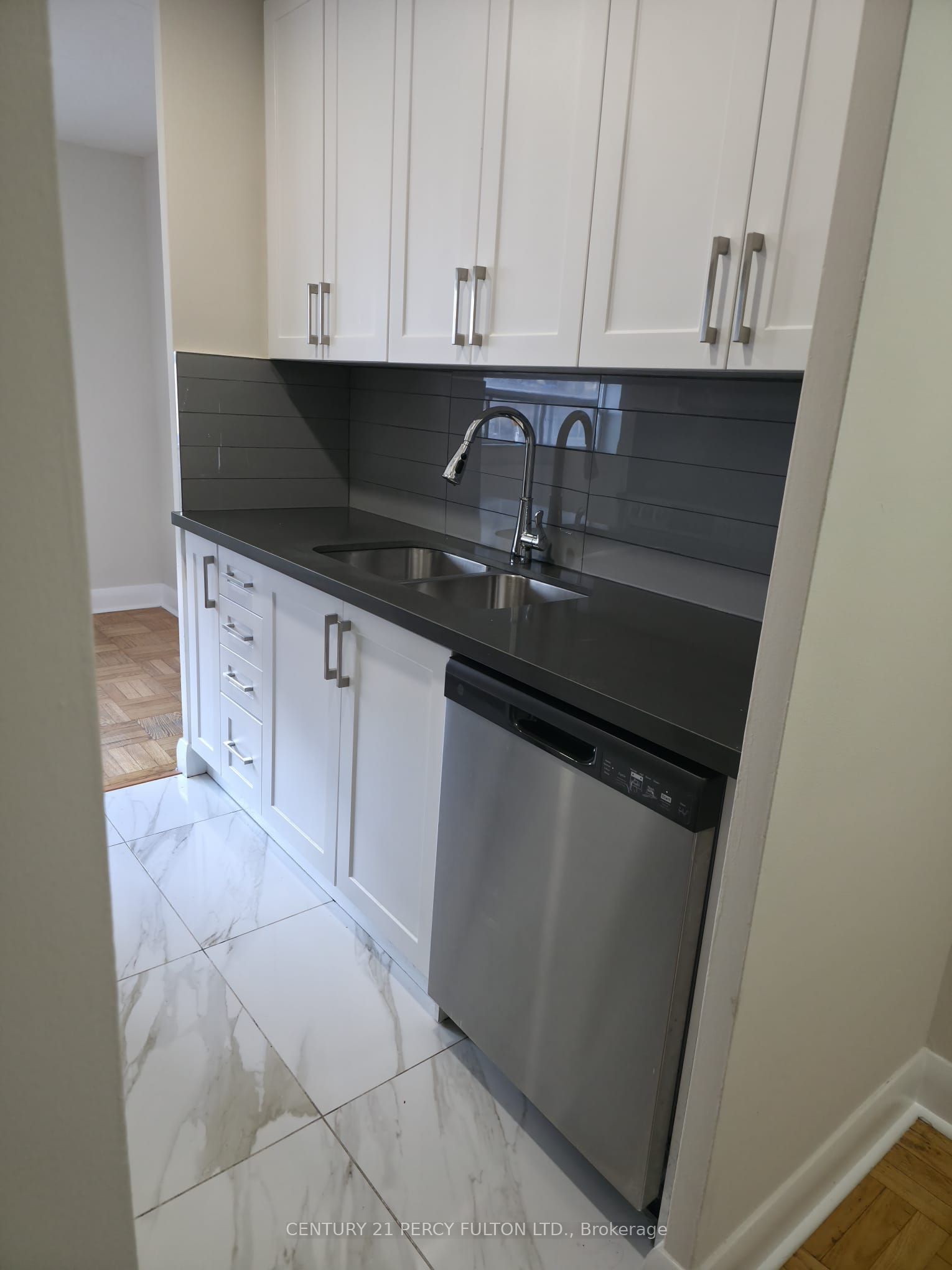 Unit 412 - 1305 Wilson Avenue, North York 5