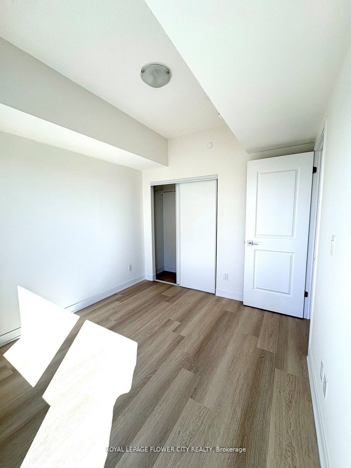 Unit 1006 - 2825 Jane Street, North York 5