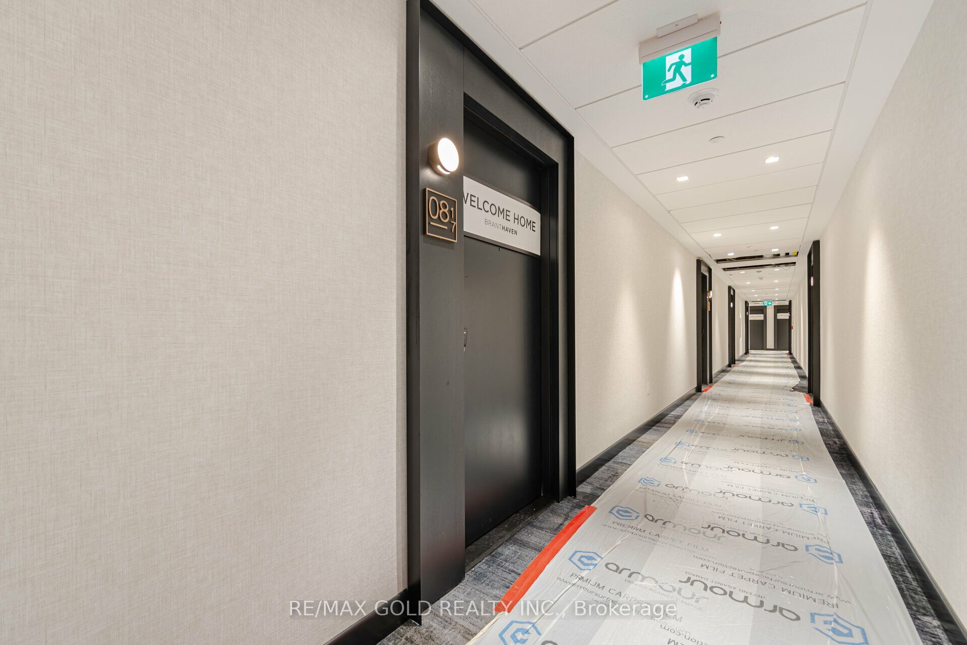 Unit 817 - 3220 William Coltson Avenue, Oakville 4