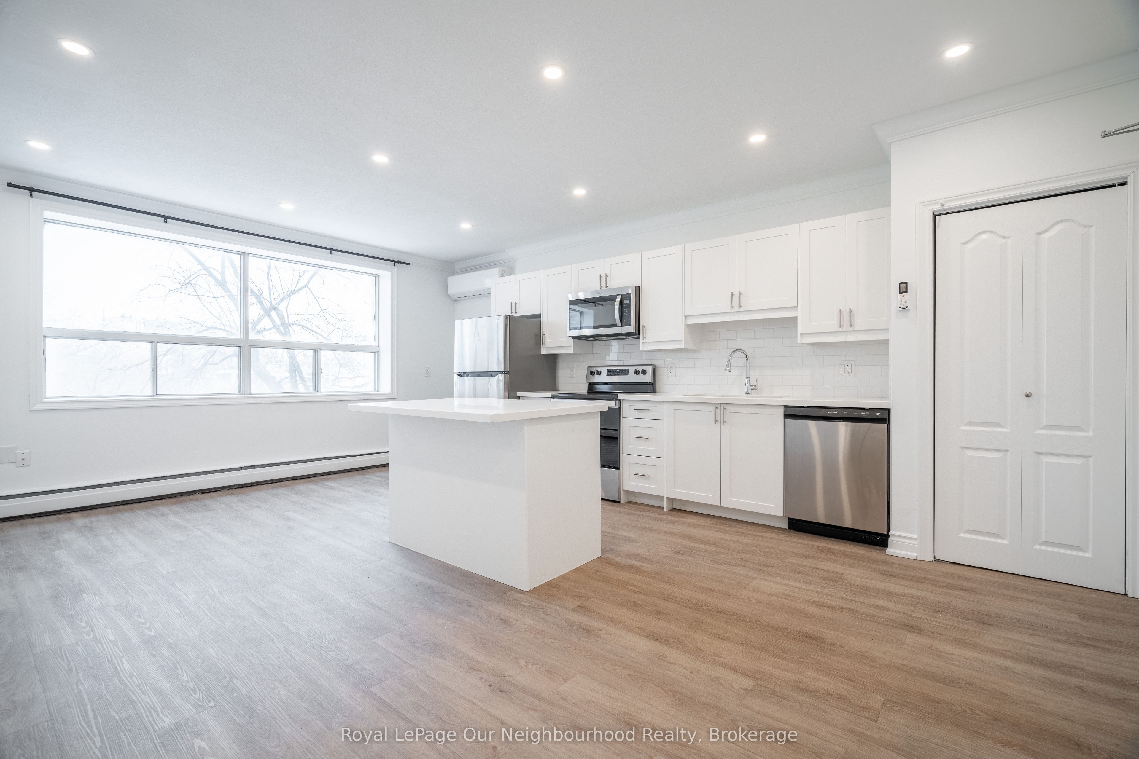 Unit 307 - 112 St. Joseph's Drive, Hamilton 4