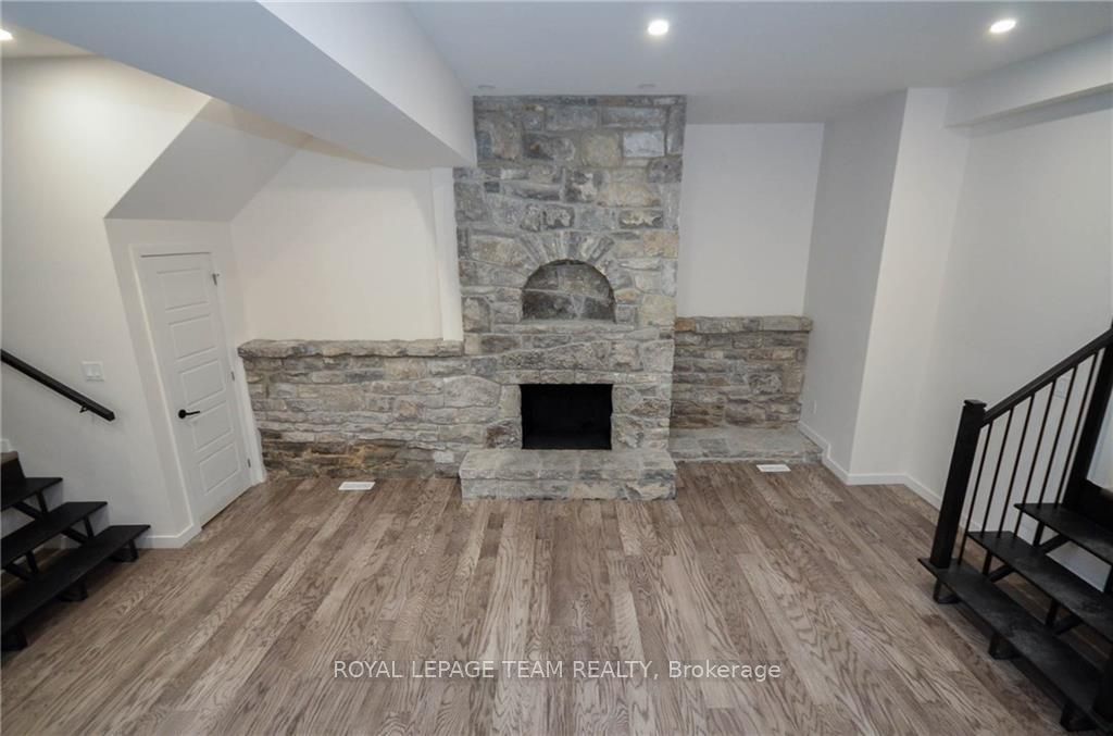 Unit A - 177 Cathcart Street, Ottawa 4
