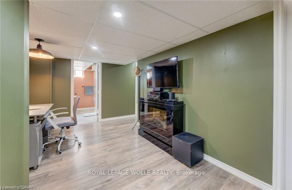 Unit Basement - 13 Lowell Street S, Cambridge 4