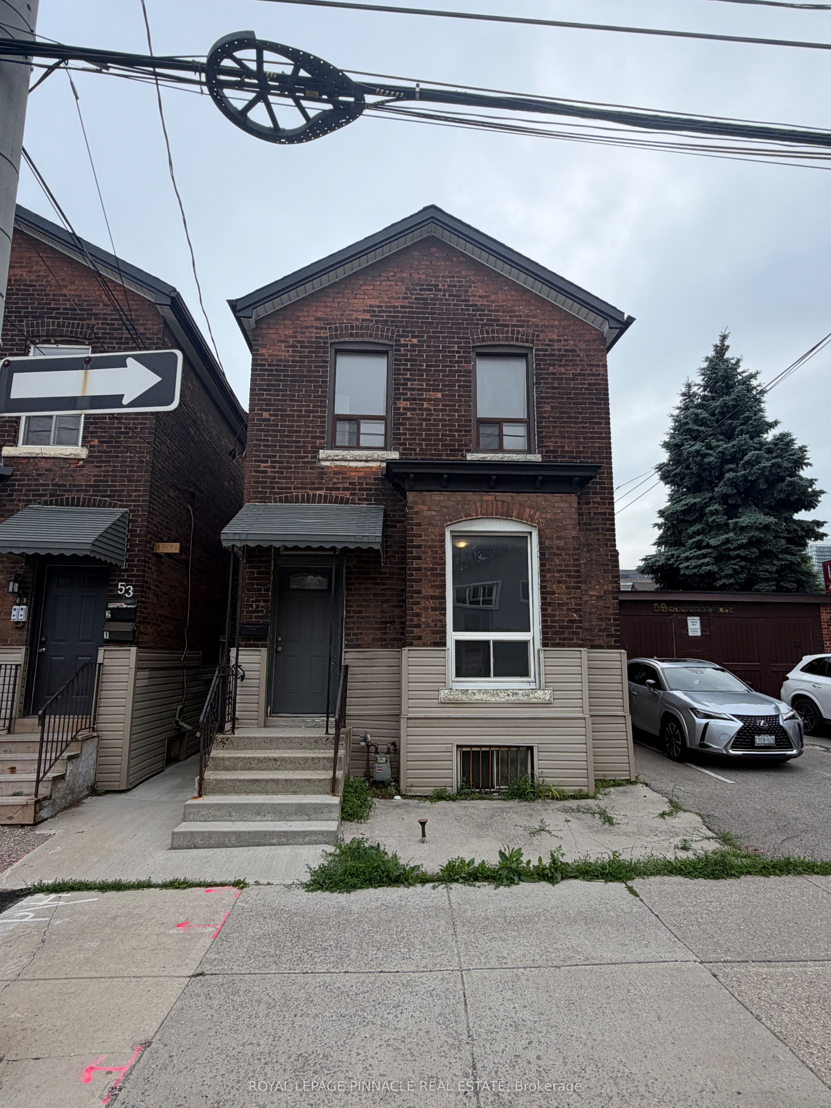 Unit Upper - 55 Cannon Street W, Hamilton 2