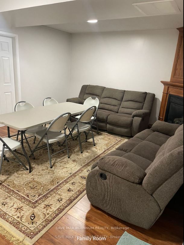 (Address not available), Brantford 4