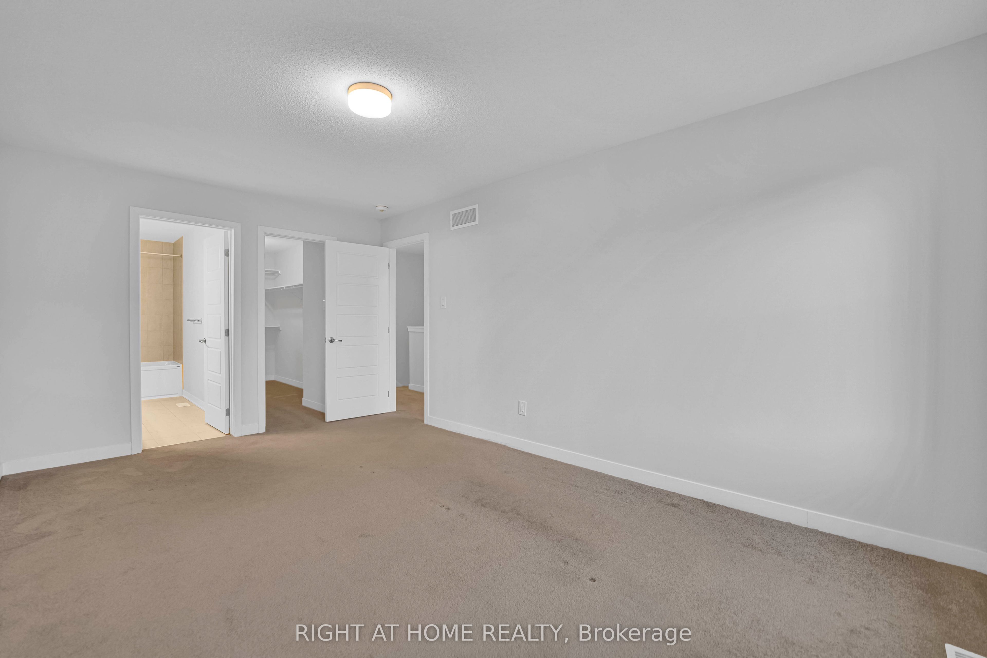 57 PLACETTE STITCH Mews, Stittsville-Goulbourn 2