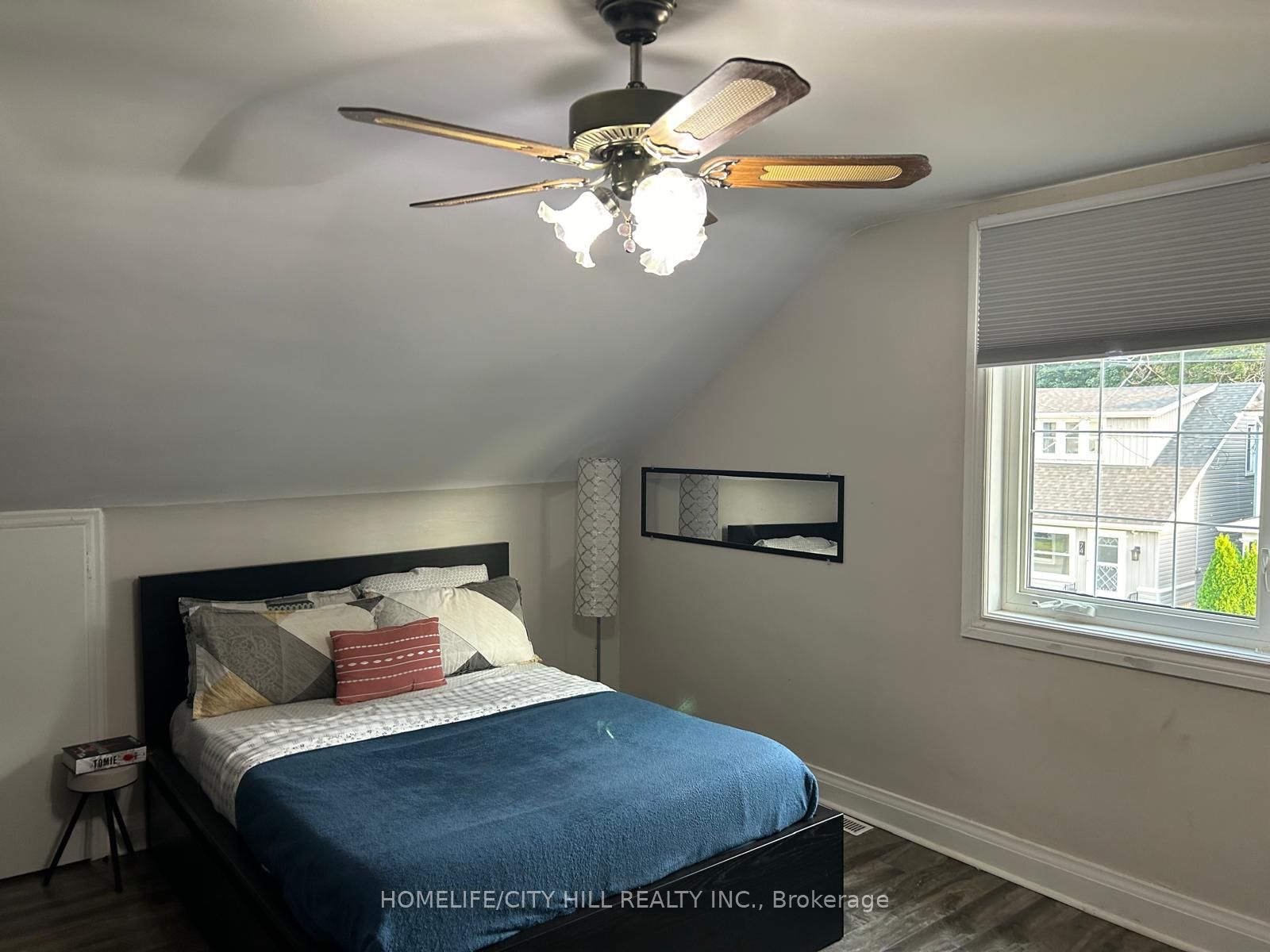 Unit 2nd FLR - 71 Pleasant Avenue, St. Catharines 4