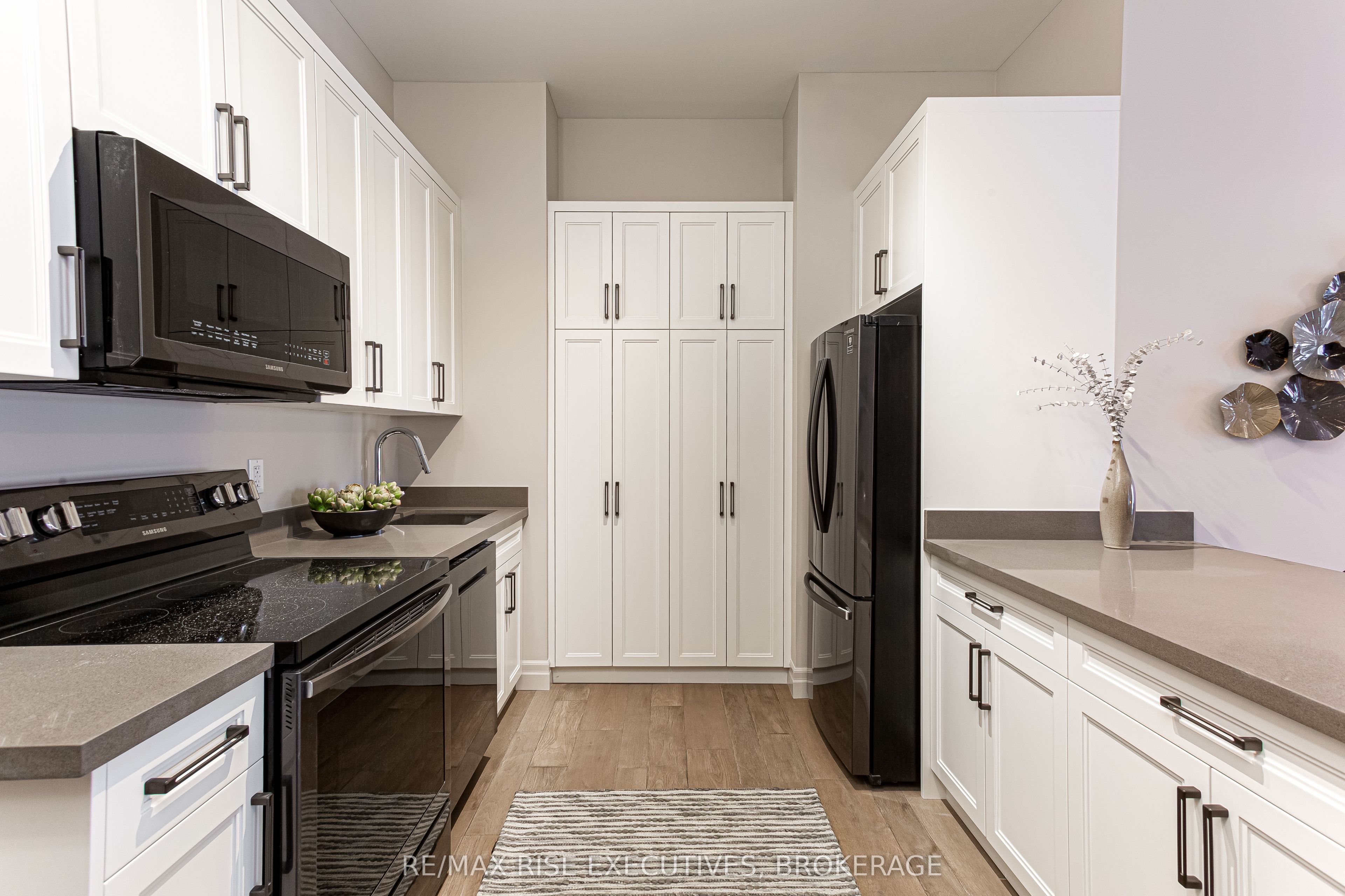 Unit 519 - 847 Development Drive, Kingston 5