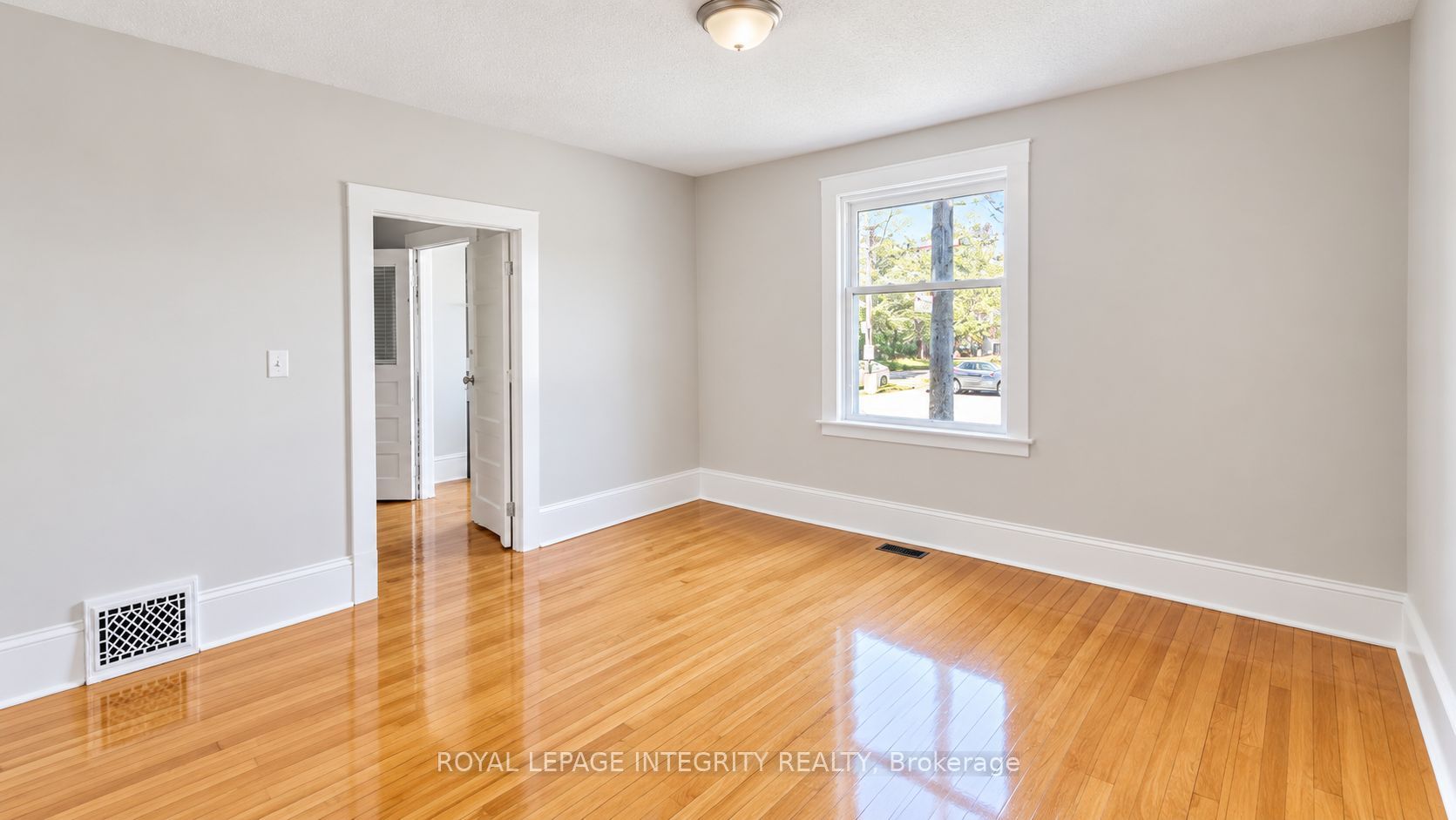 444 GLADSTONE Avenue, Ottawa 4