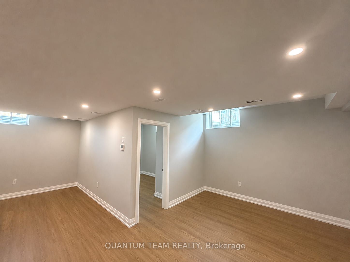 Unit 2 - 6196 Curlin Crescent, Niagara Falls 2