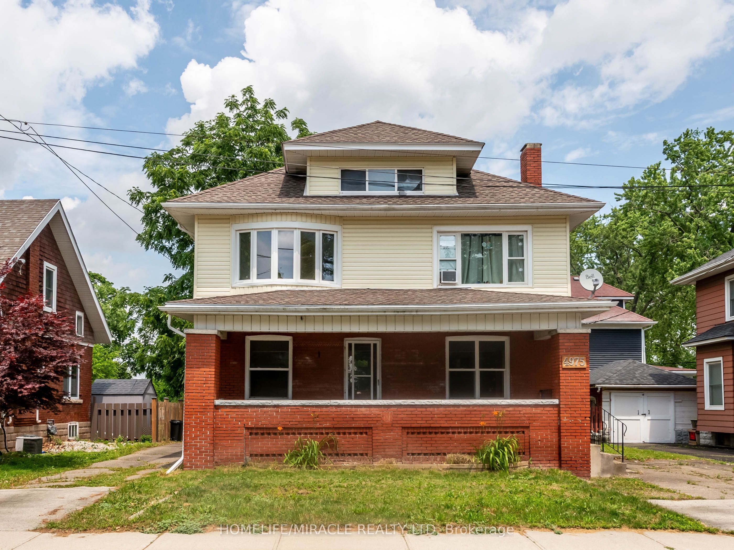 Unit 1 - 4975 Mcrae Street, Niagara Falls 2