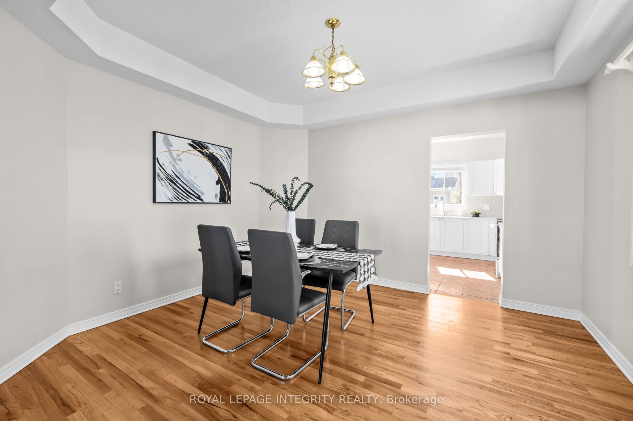 4 Tamarack Place N, Nepean 5