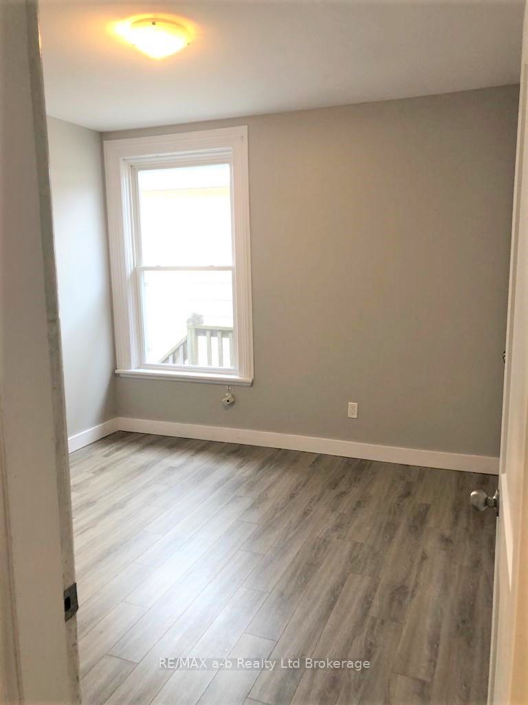 Unit 2 - 44 Stanley Street, London 4