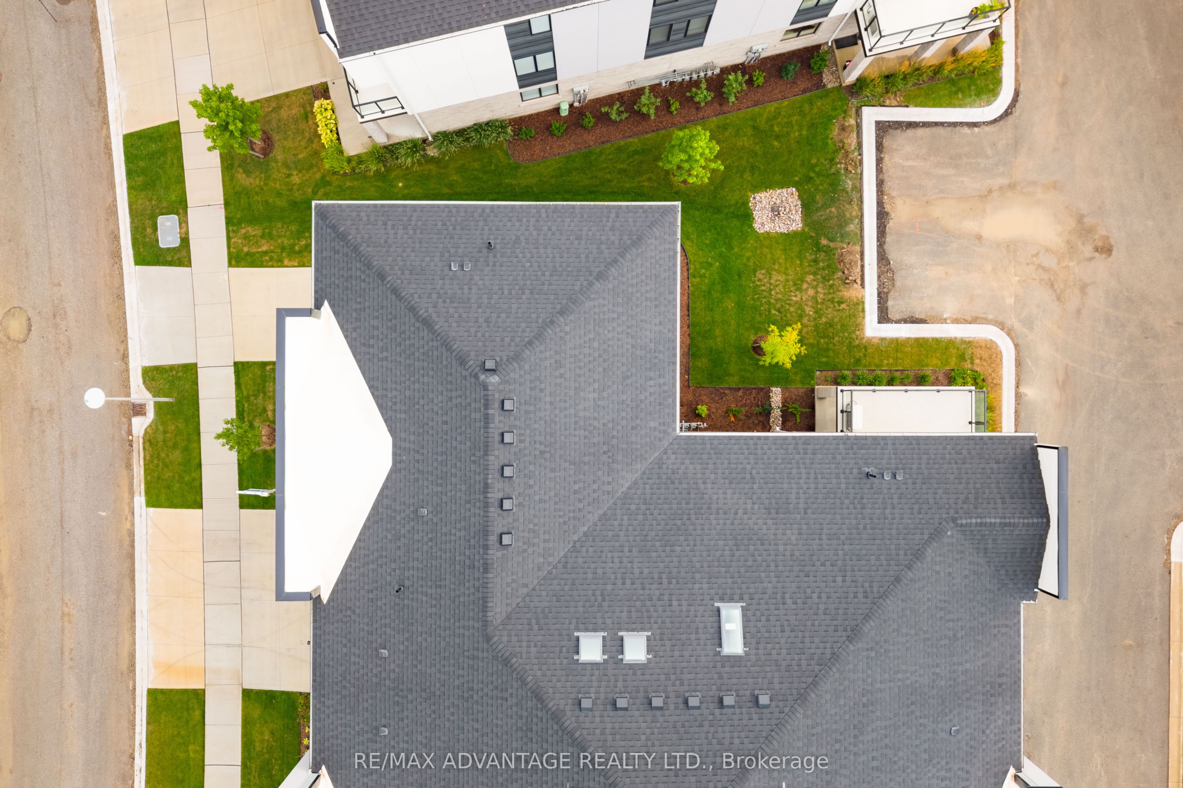 3363 David Milne Way, London 3