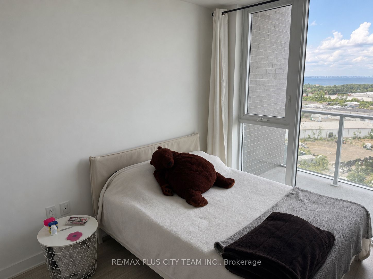 Unit 1512 - 2782 Barton Street, Hamilton 5