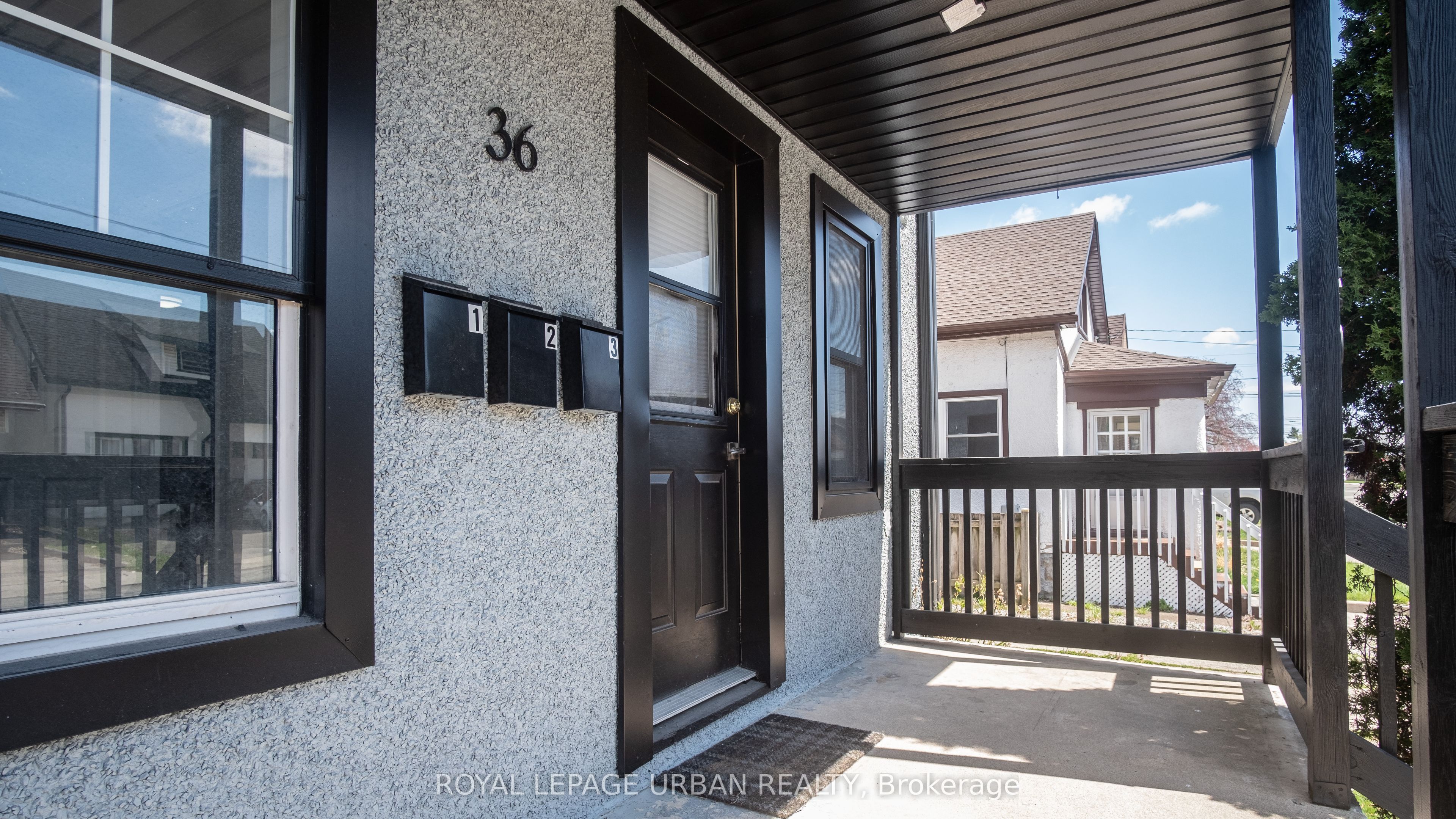 Unit Main Floor - 36 Welland Street, Welland 2
