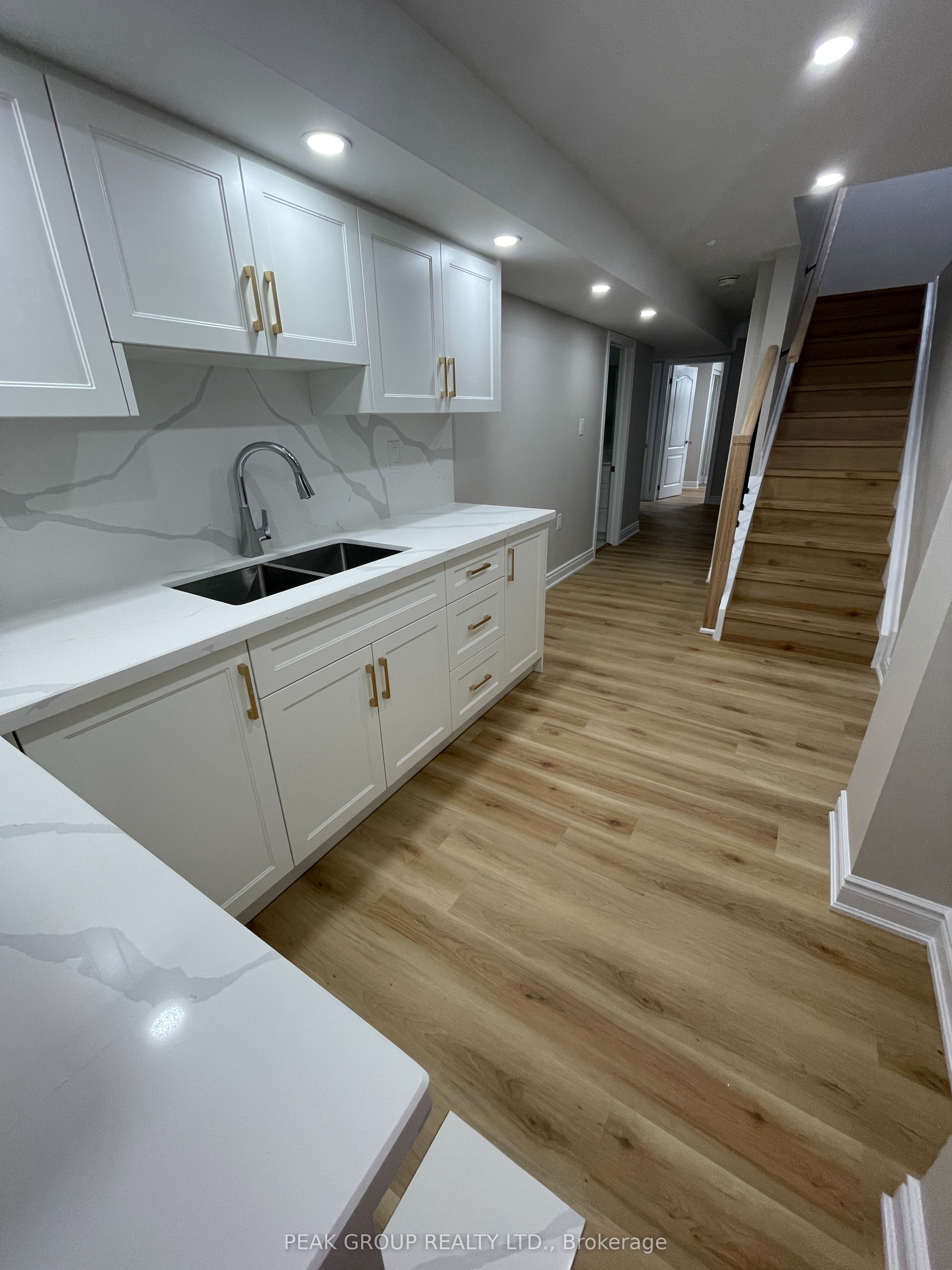 Unit Lower - 21 Keelson Street, Welland 5