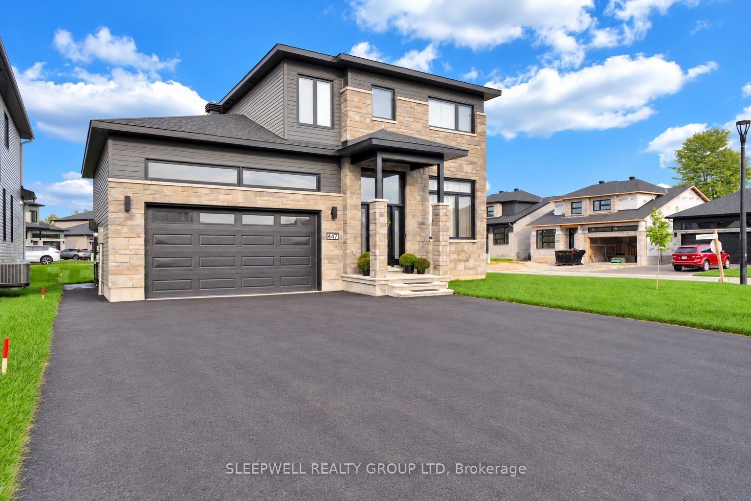 Unit B - 447 Annette Drive, Russell 2