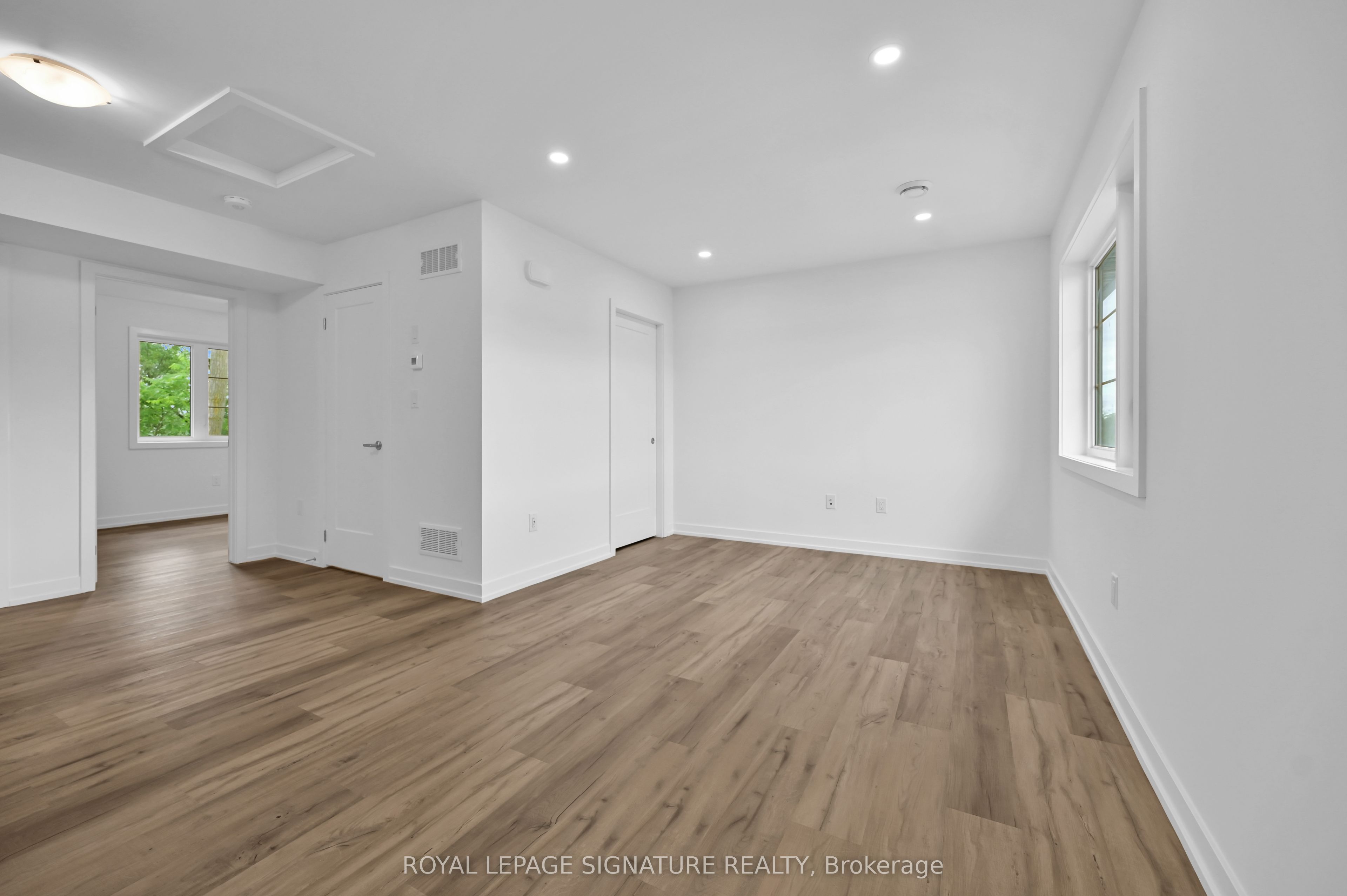 Unit 331 - 4263 Fourth Avenue, Niagara Falls 3