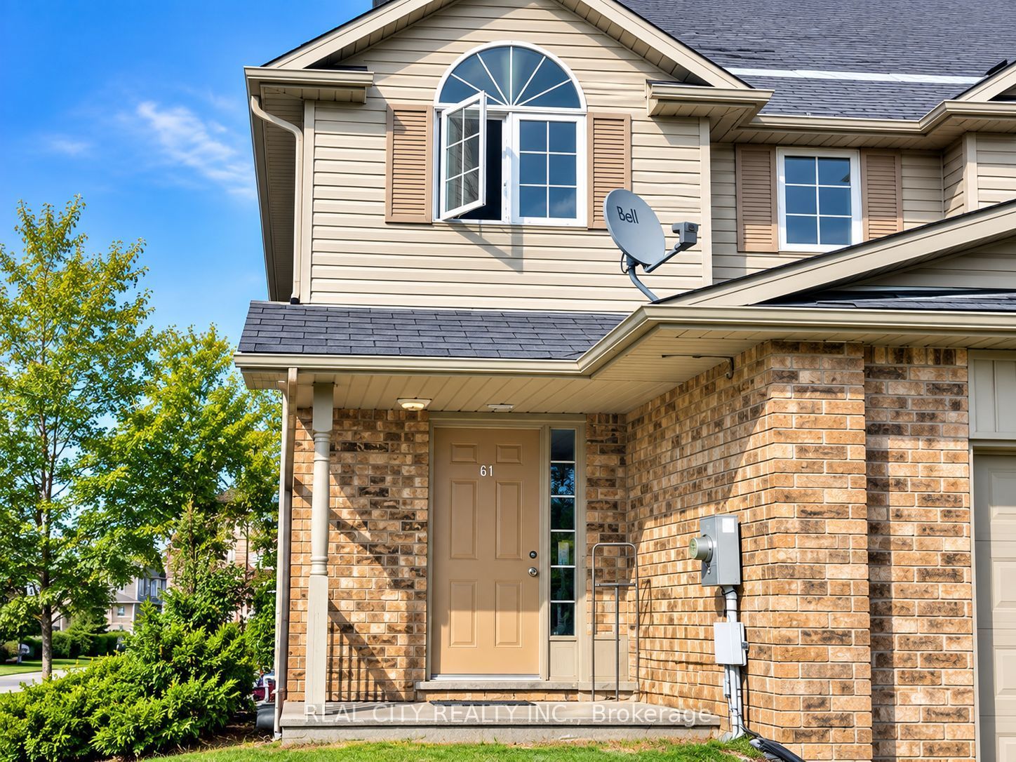64 Clough Crescent, Guelph 1