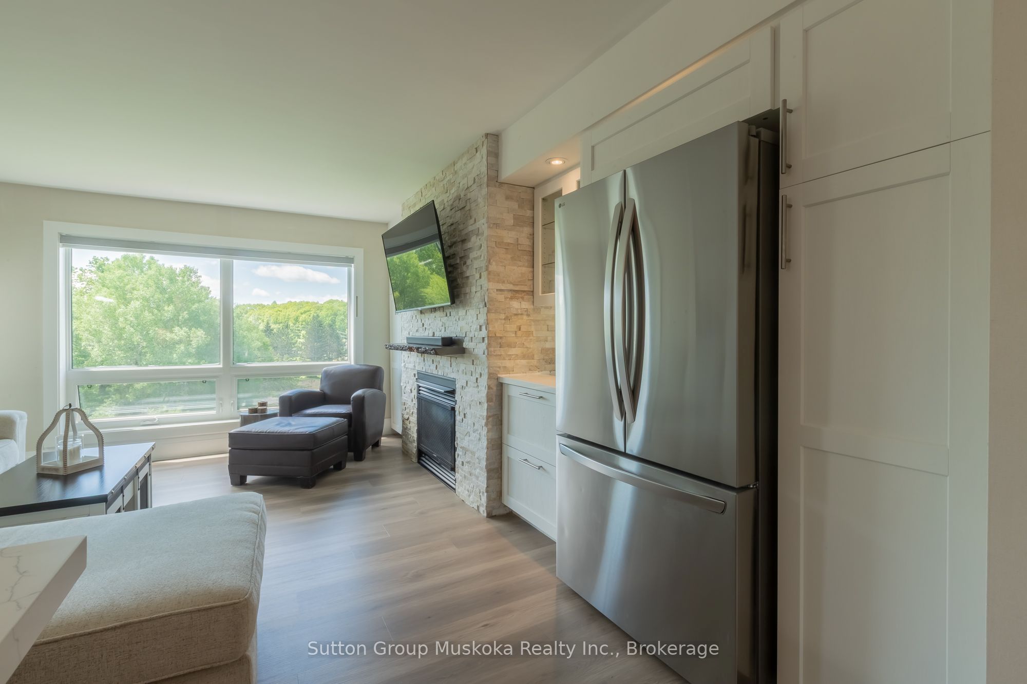 Unit 54 - 305 Deerhurst, Summit Lodge Drive, Huntsville 4