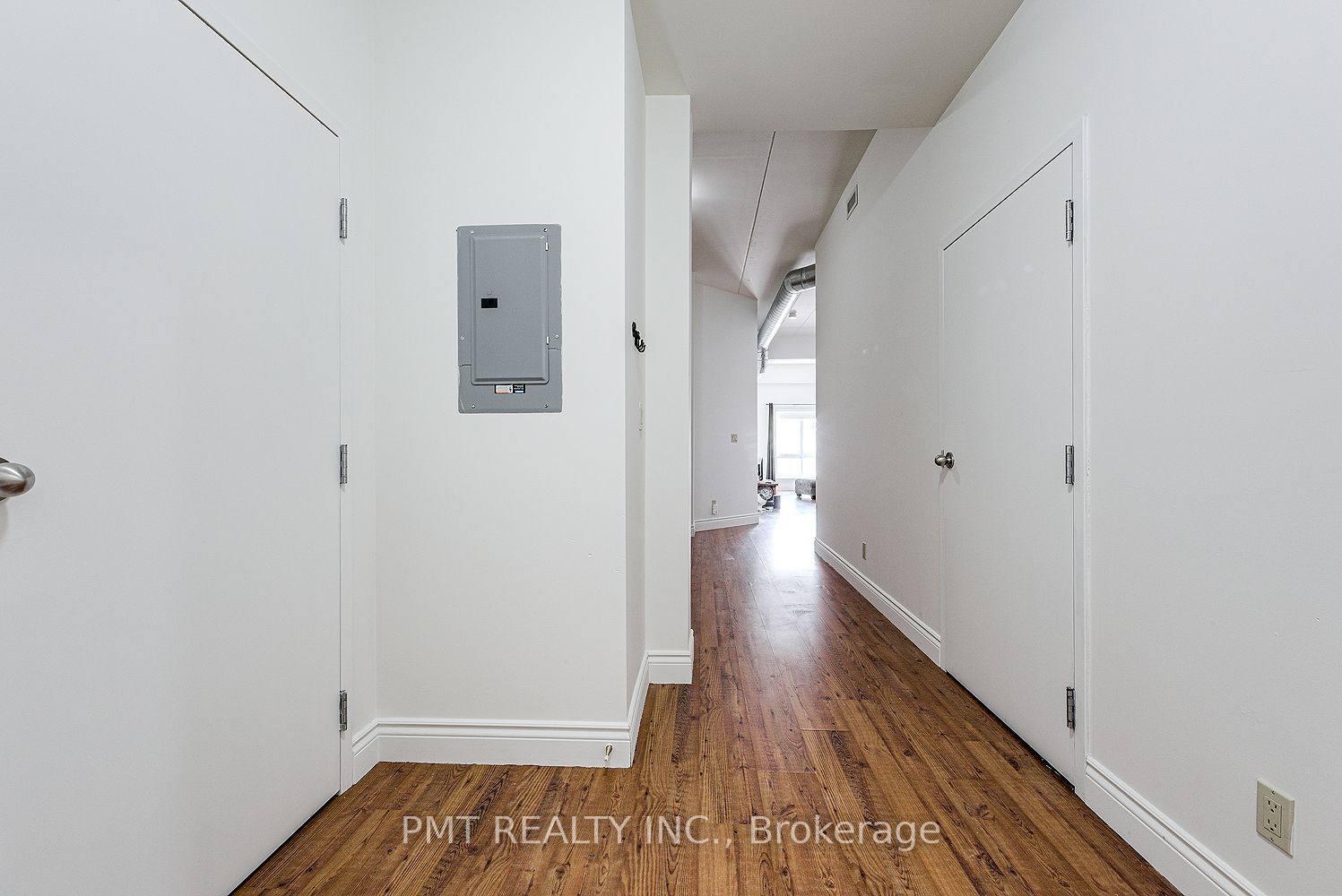 Unit 208 - 150 Colborne Street E, Brantford 3