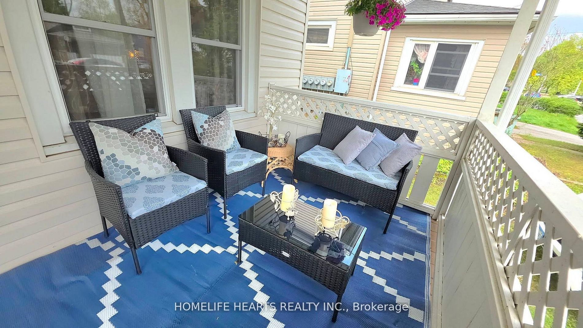 5404 Bridge Street, Niagara Falls 2