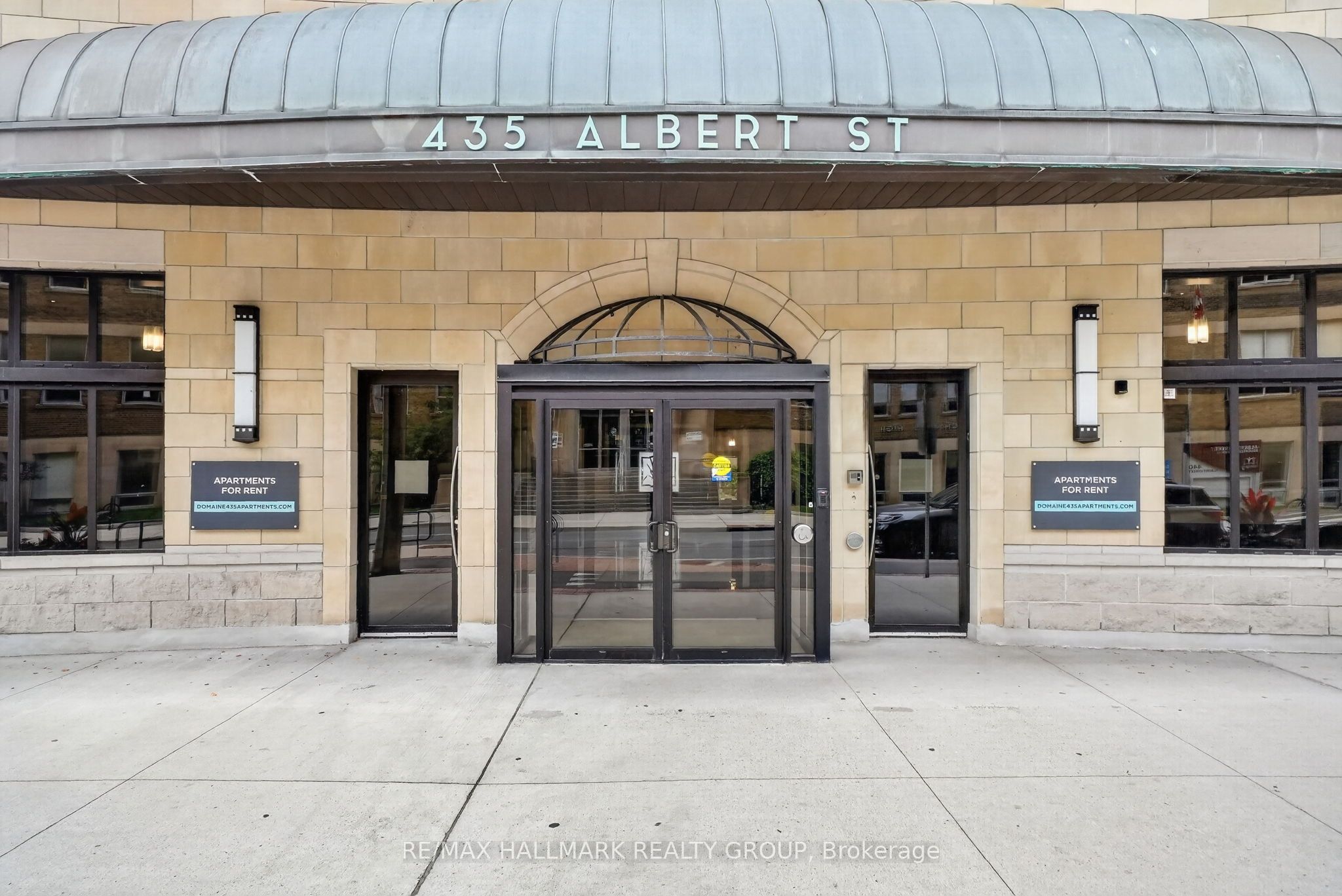 Unit 807 - 435 Albert Street, Ottawa 2