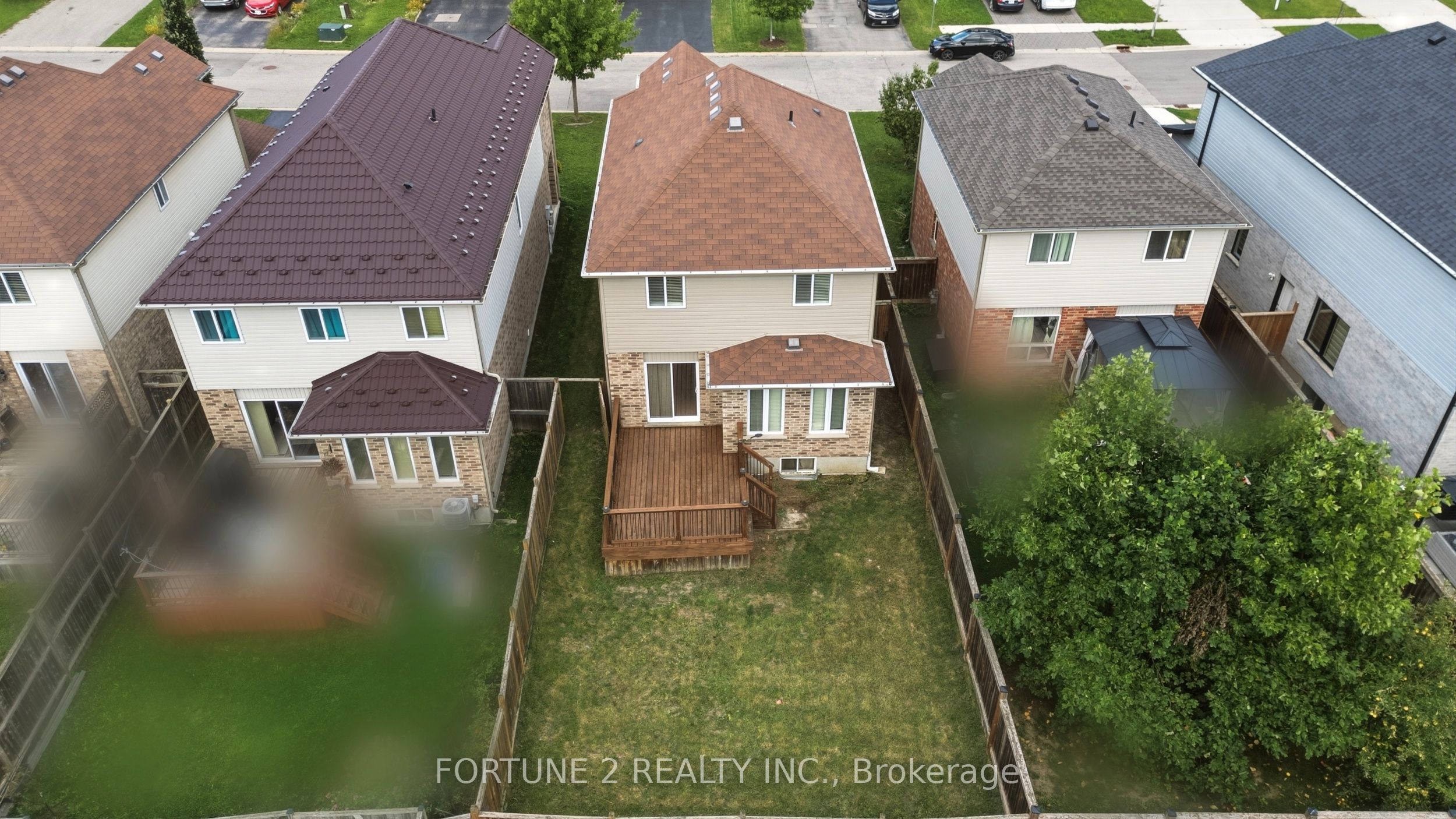 2901 LEMIEUX Walk, London 2